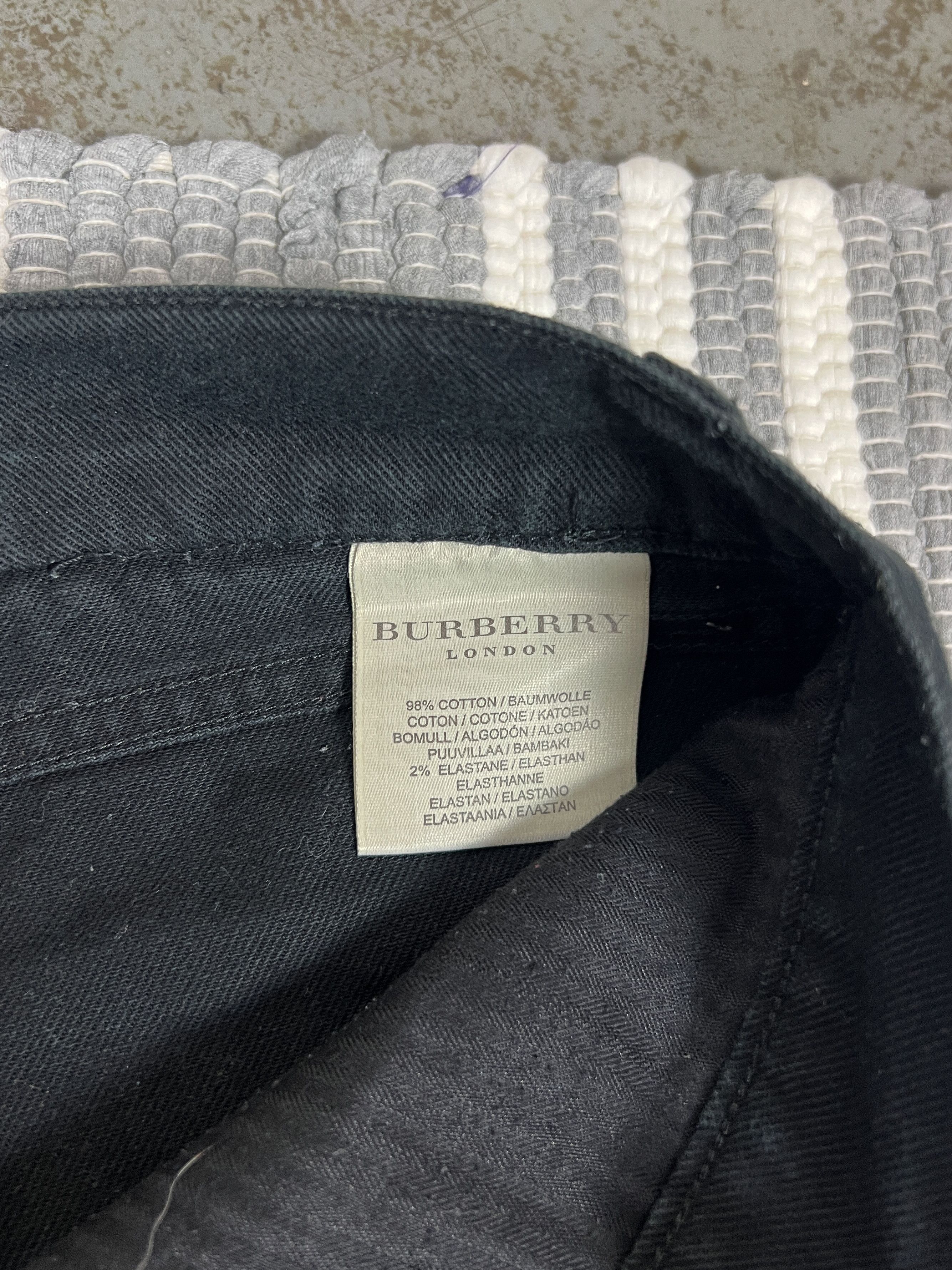Burberry Burberry Black Denim Pants Jeans Size 32" / US 10 / IT 46 - 9 Thumbnail