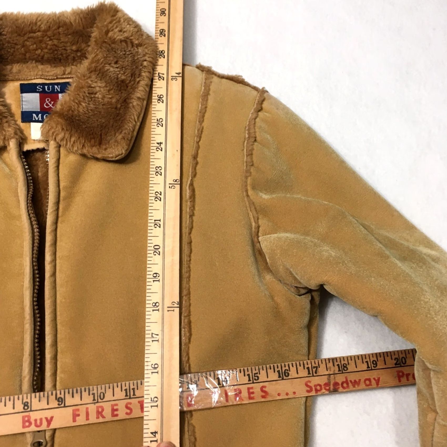 Vintage sun & moon Womens Brown faux Suede Long Sleeve Button Front Jacket S Brown Basic Jacket Womens, Casual Winter, Pockets, Outdoor Theme Size S / US 4 / IT 40 - 4 Thumbnail