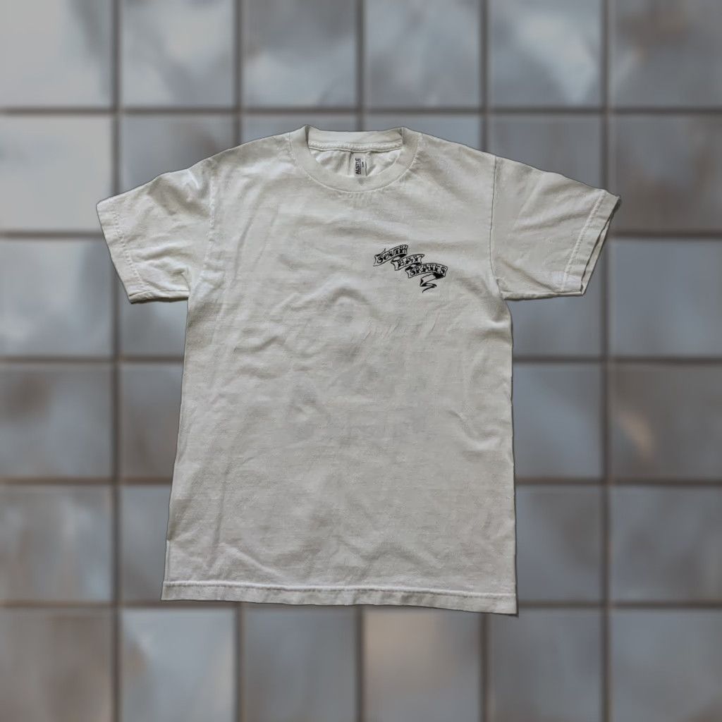 Vintage South Bay Skates Howard Hood Skateboarding White S/S Graphic Crew T-Shirt Sz. S Mens Crew Neck Hooded Graphic Shirt White S Size US S / EU 44-46 / 1 - 1 Thumbnail