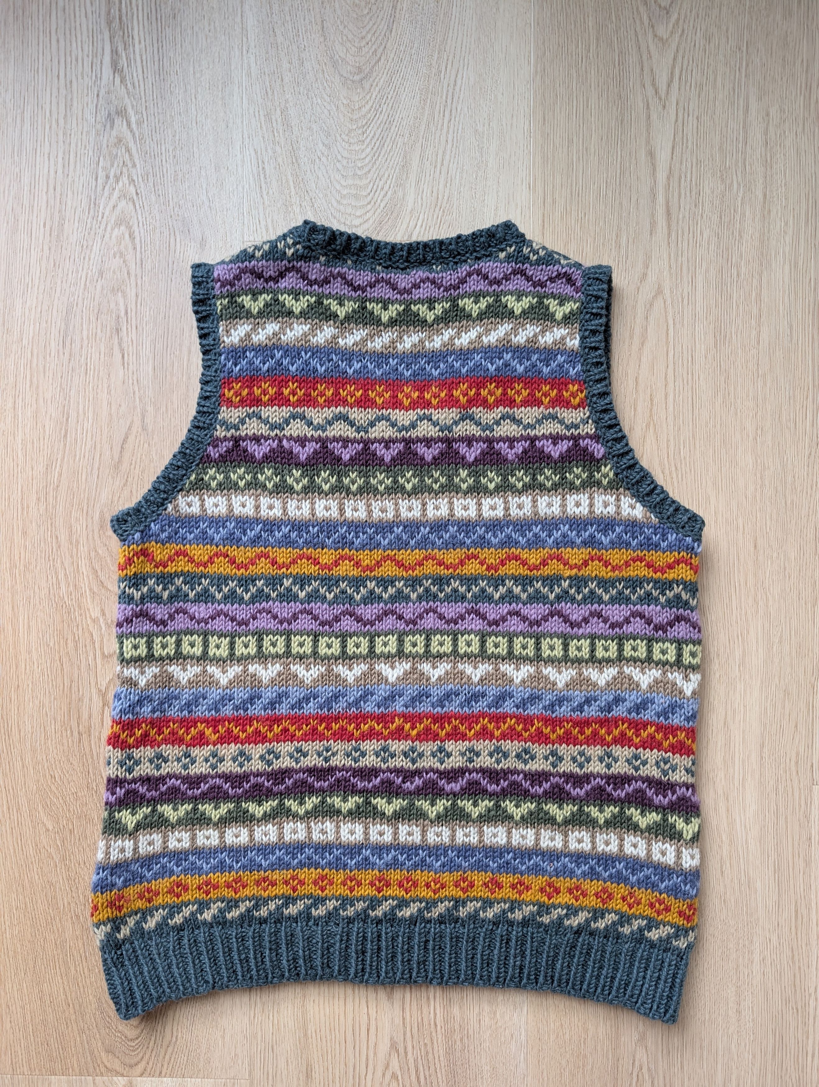Handmade Pachamama Wool Hand Knit Tank Top Vest Fair Isle Amano Size M / US 6-8 / IT 42-44 - 6 Thumbnail