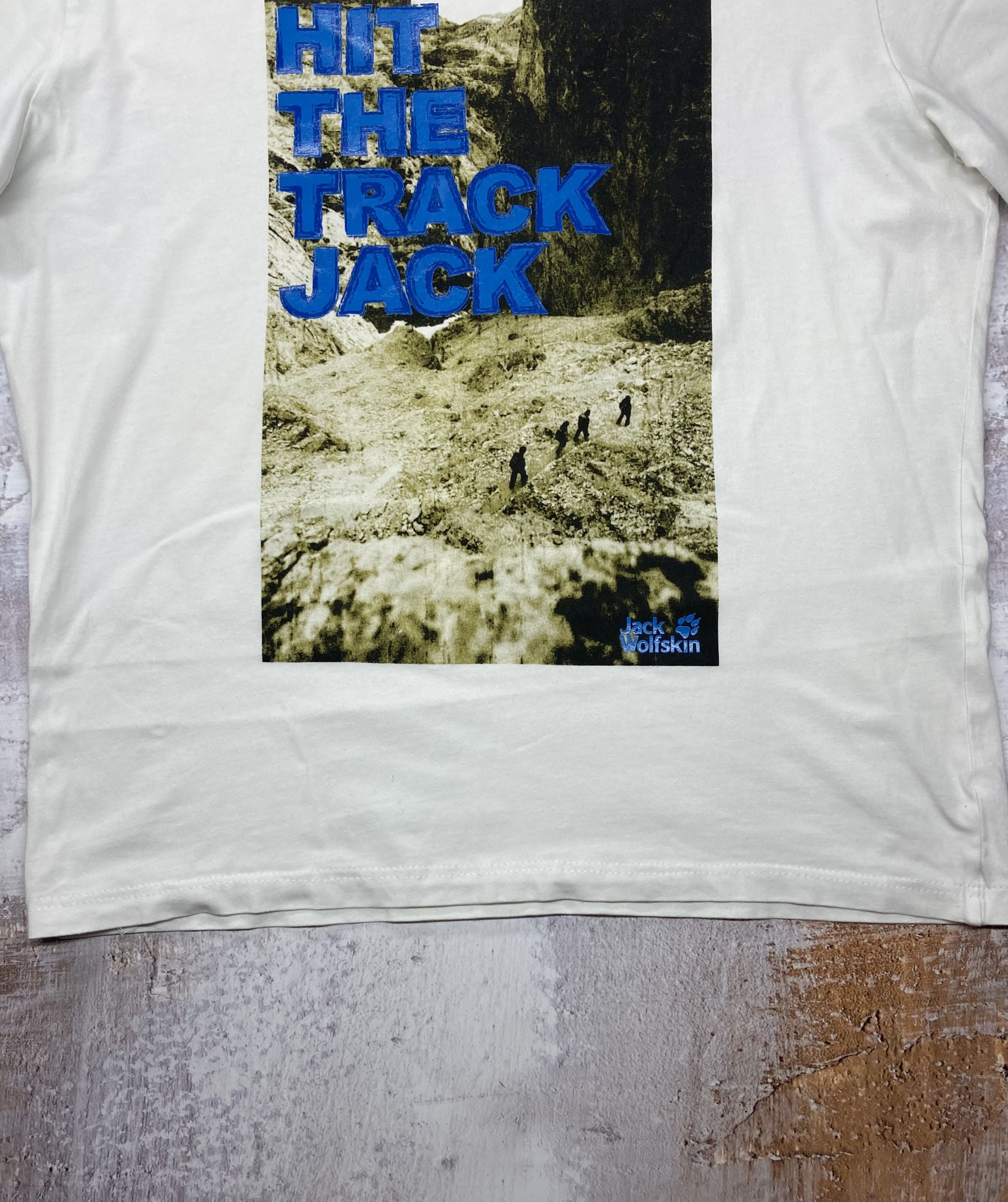Jack Wolfskin Vintage T-Shirt Jack Wolfskin Men’s Size XXL Size US XXL / EU 58 / 5 - 5 Thumbnail