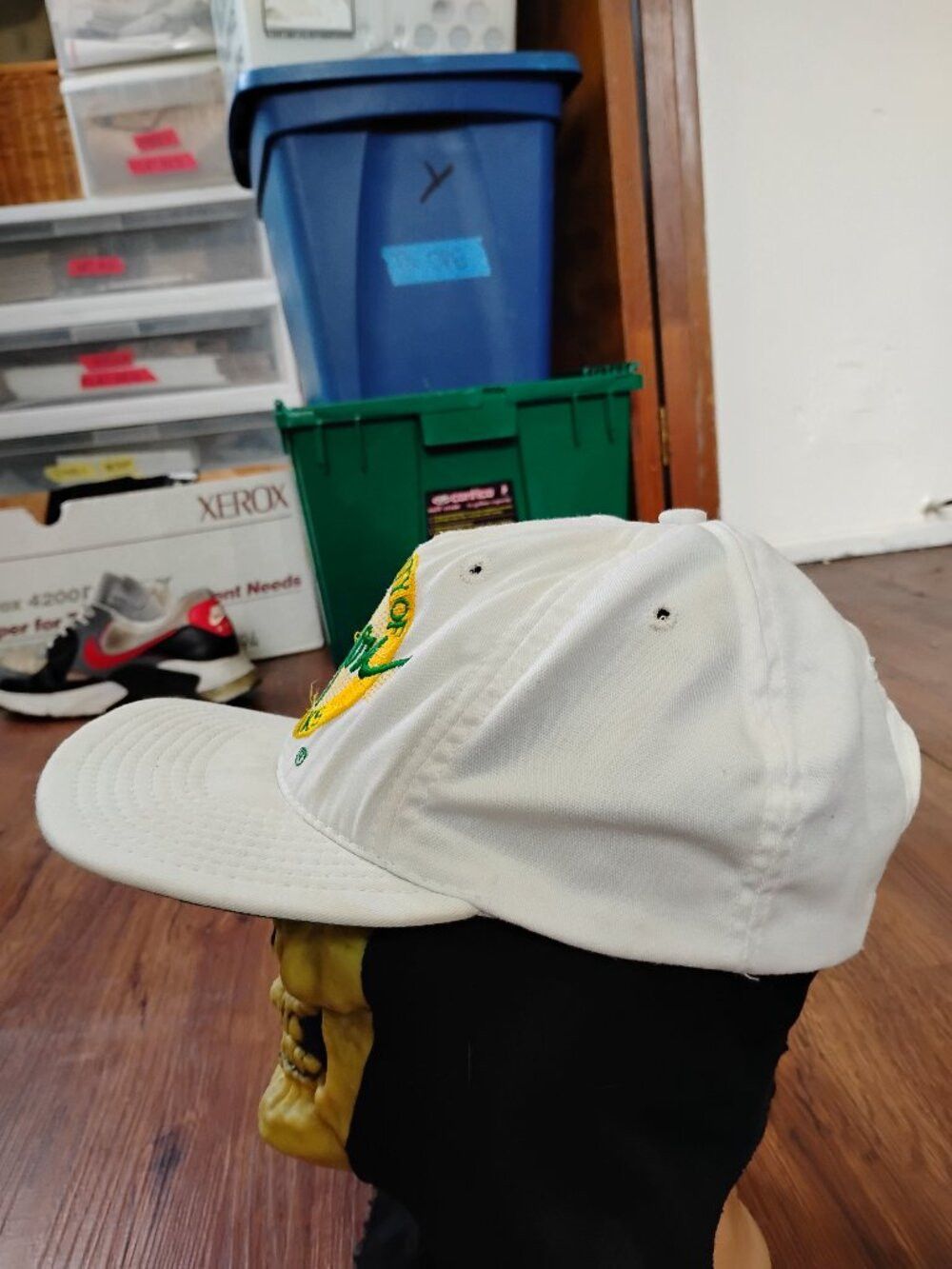 The Game Vintage The Game Oregon Ducks Circle Logo Snap Hat Cap Size ONE SIZE - 2 Thumbnail