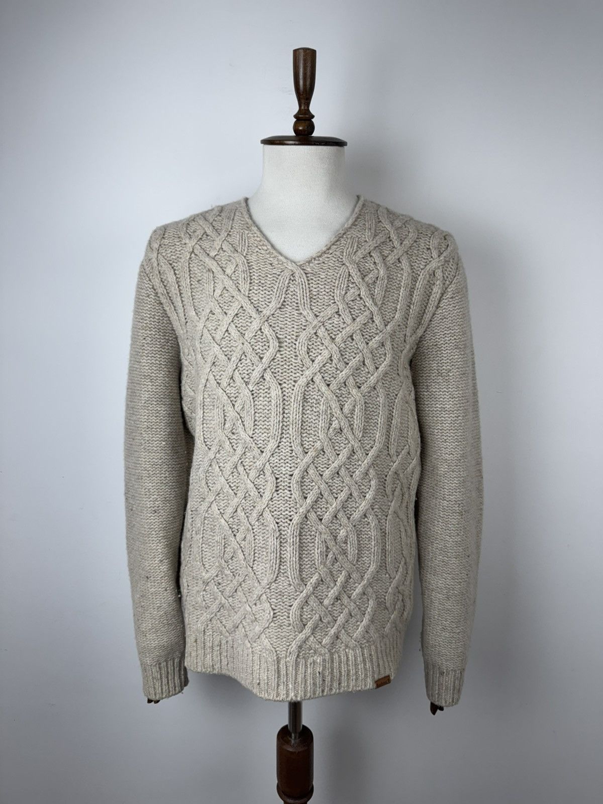 Barbour × Vintage Men’s Barbour Stark V Neck Light Stone Knitted Sweater XL Size US XL / EU 56 / 4 - 1 Thumbnail