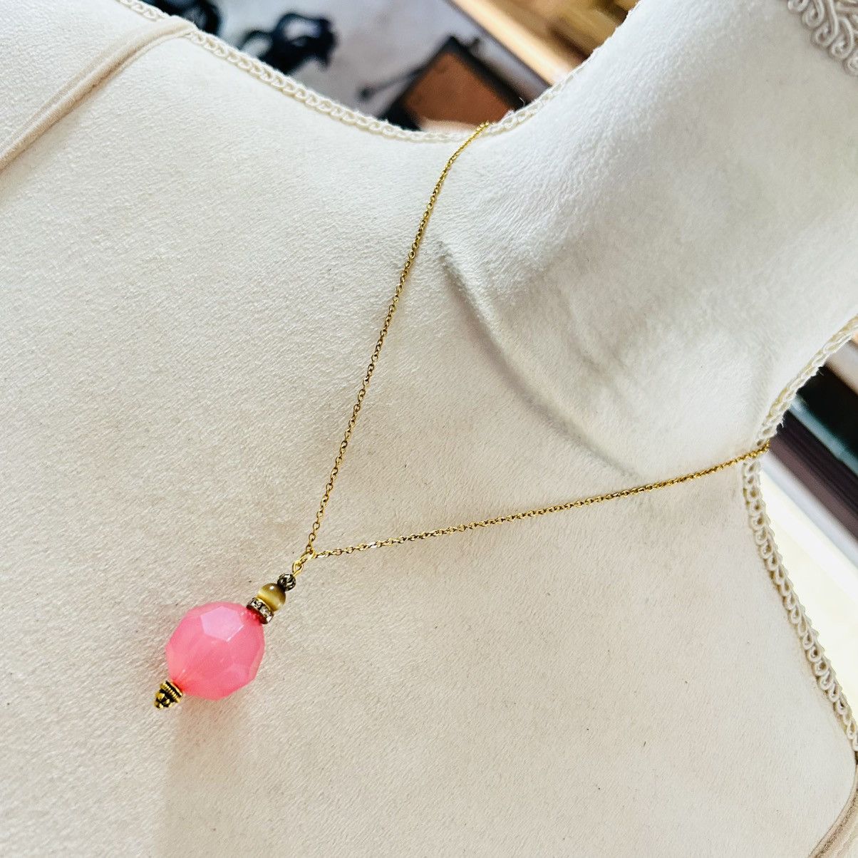 Handmade Handcrafted faceted pink lucite pendant on chain necklace Size ONE SIZE - 1 Thumbnail