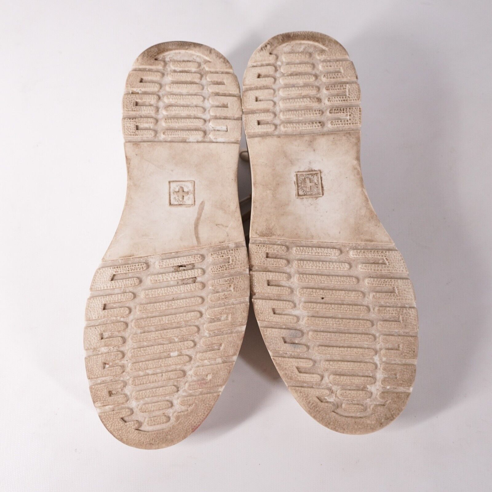 Dr. Martens Dr. Martens Platform Low Top Sneakers Women 9 Casual Shoes Size US 9 / IT 39 - 5 Thumbnail
