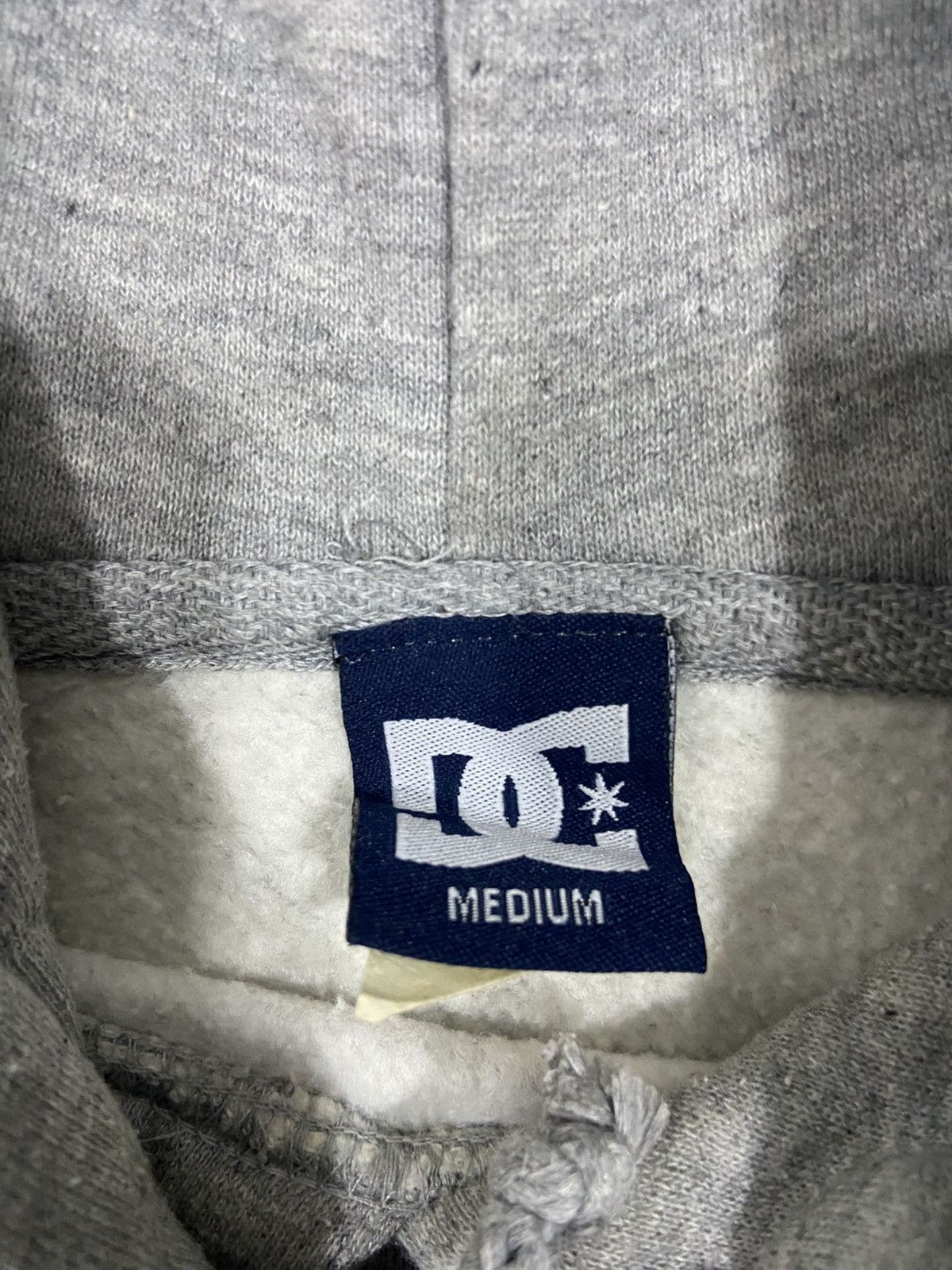 DC 🛹Y2K DC Shoes USA Centre Logo Hoodie Size US L / EU 52-54 / 3 - 8 Thumbnail