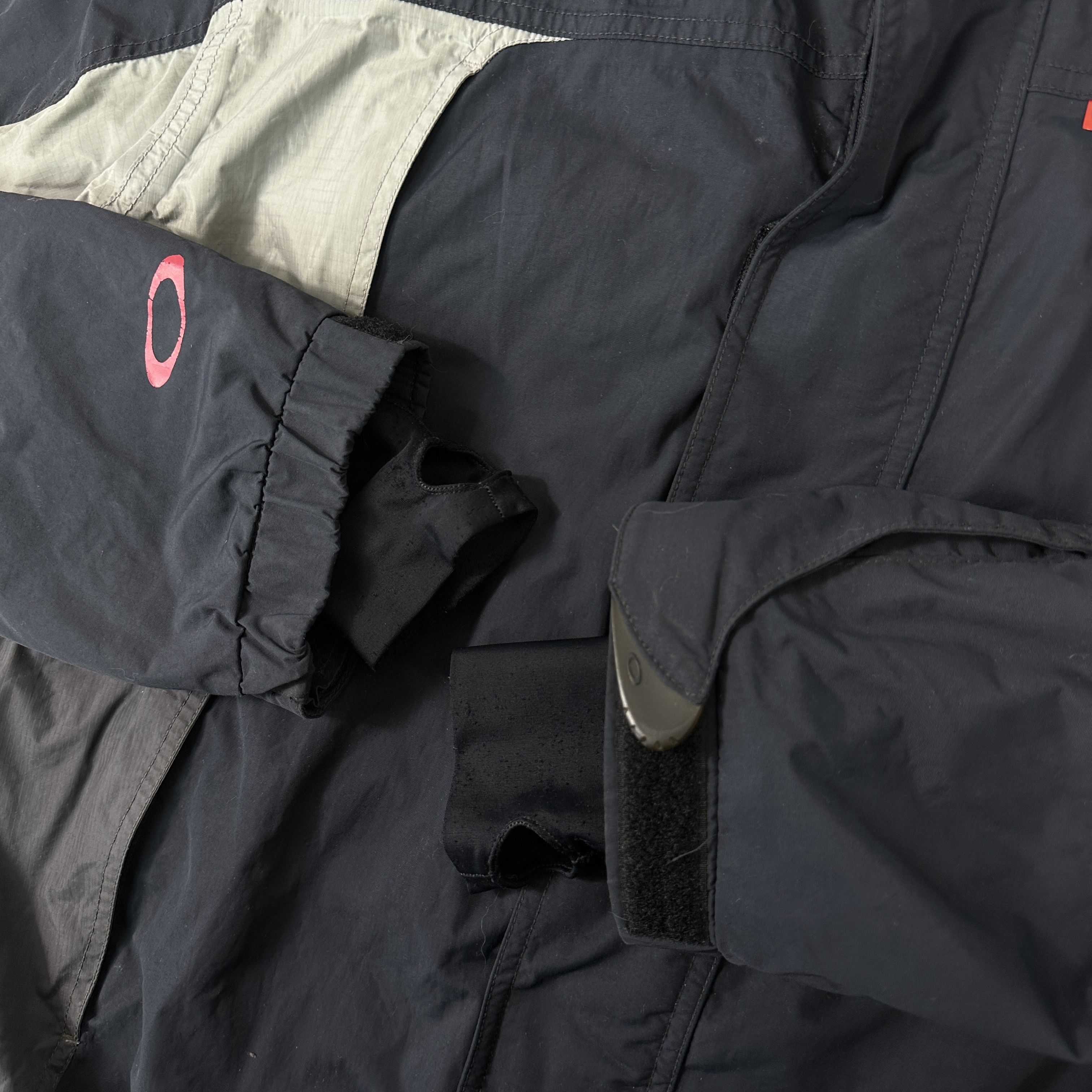 Oakley × Vintage Vintage Oakley Technical Jacket Size US L / EU 52-54 / 3 - 6 Thumbnail