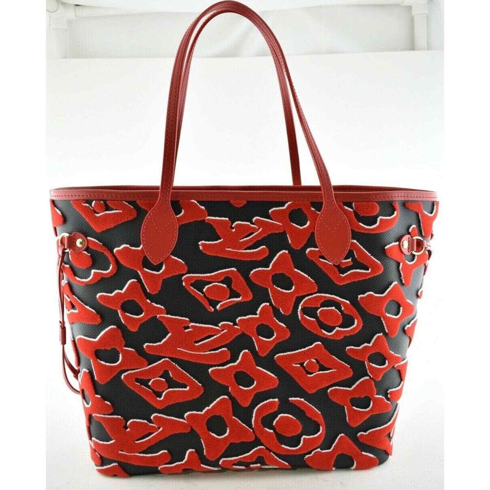 Louis Vuitton Louis Vuitton Fischer Black Red Handle Shoulder Bag Size ONE SIZE - 4 Thumbnail
