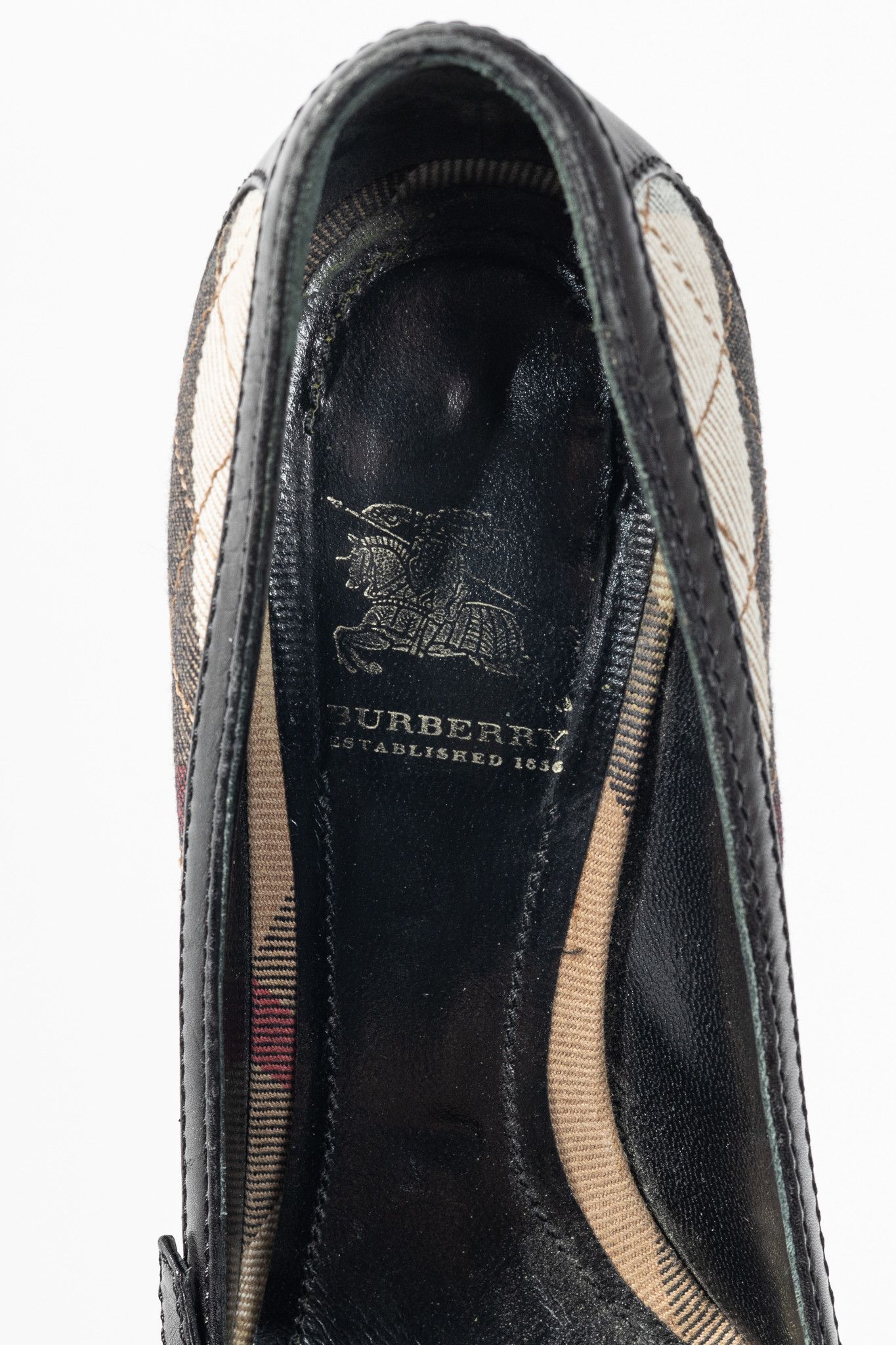 Burberry Burberry House Check & Leather Buckle Pumps Size US 6.5 / IT 36.5 - 10 Thumbnail