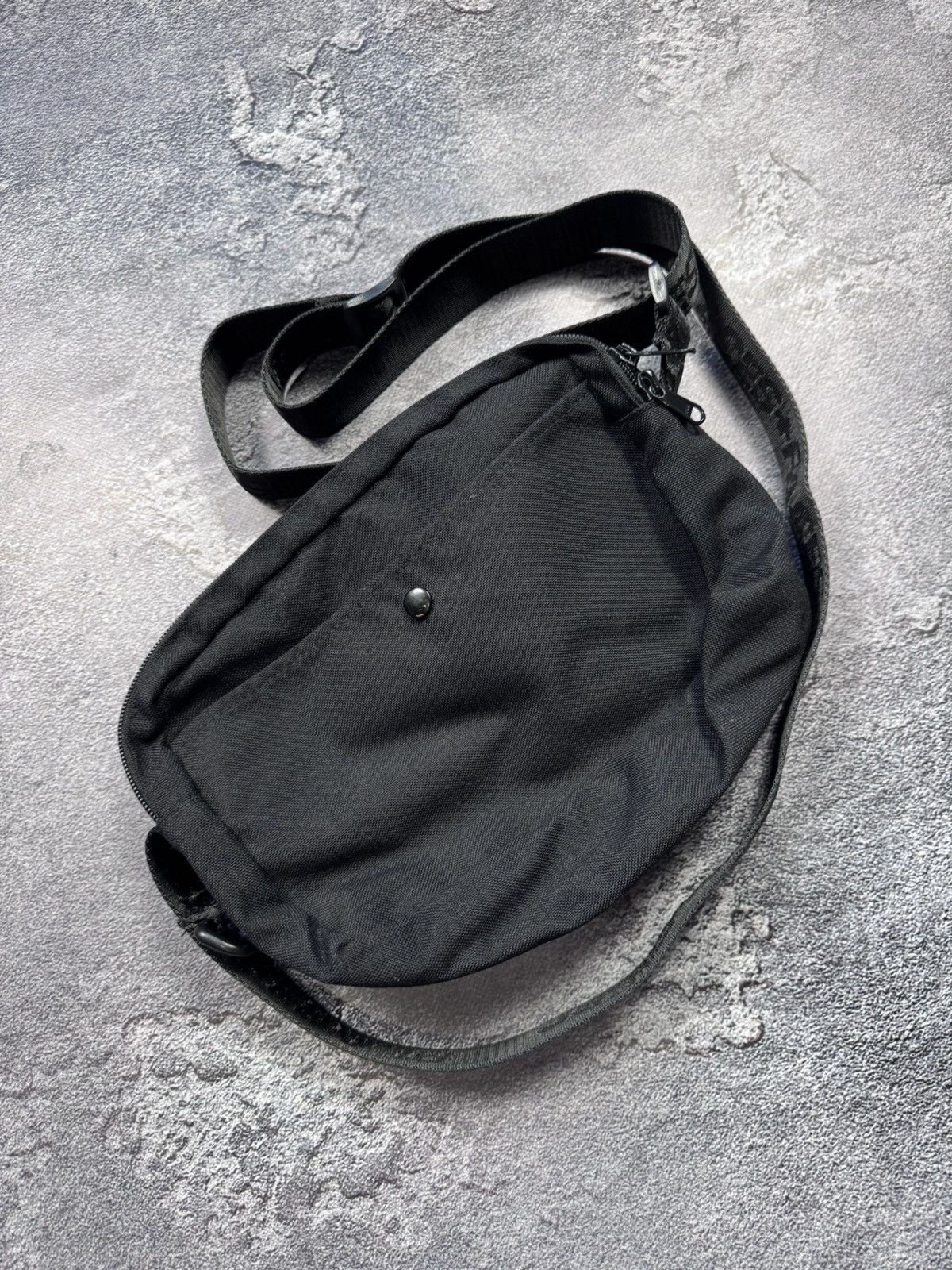Places + Faces PLACES+FACES Black Shoulder Bag — Great Condition Size ONE SIZE - 2 Thumbnail