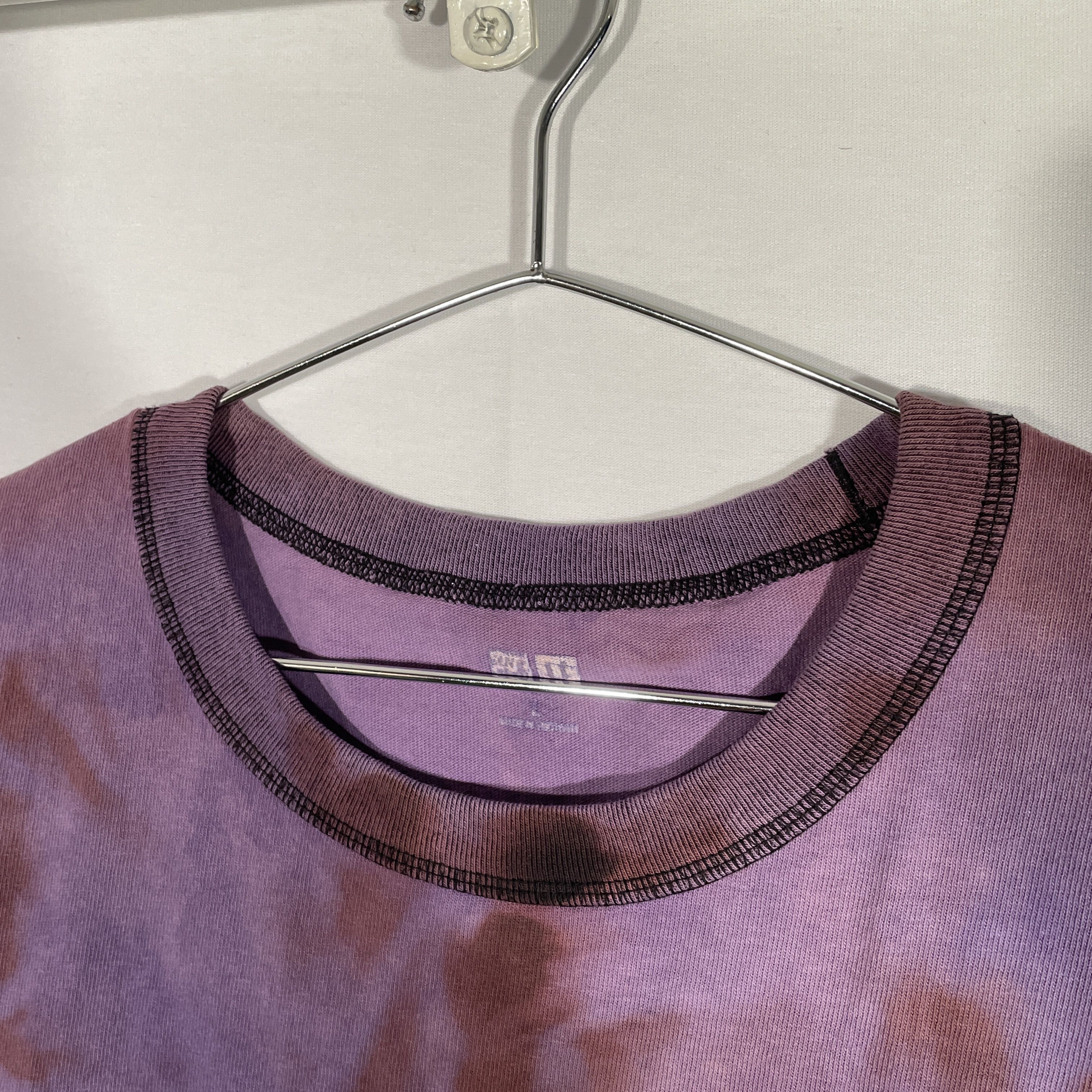 Uniqlo Custom Reworked T-Shirt – Purple Tie-Dye Wash Vintage size L Size US L / EU 52-54 / 3 - 6 Thumbnail