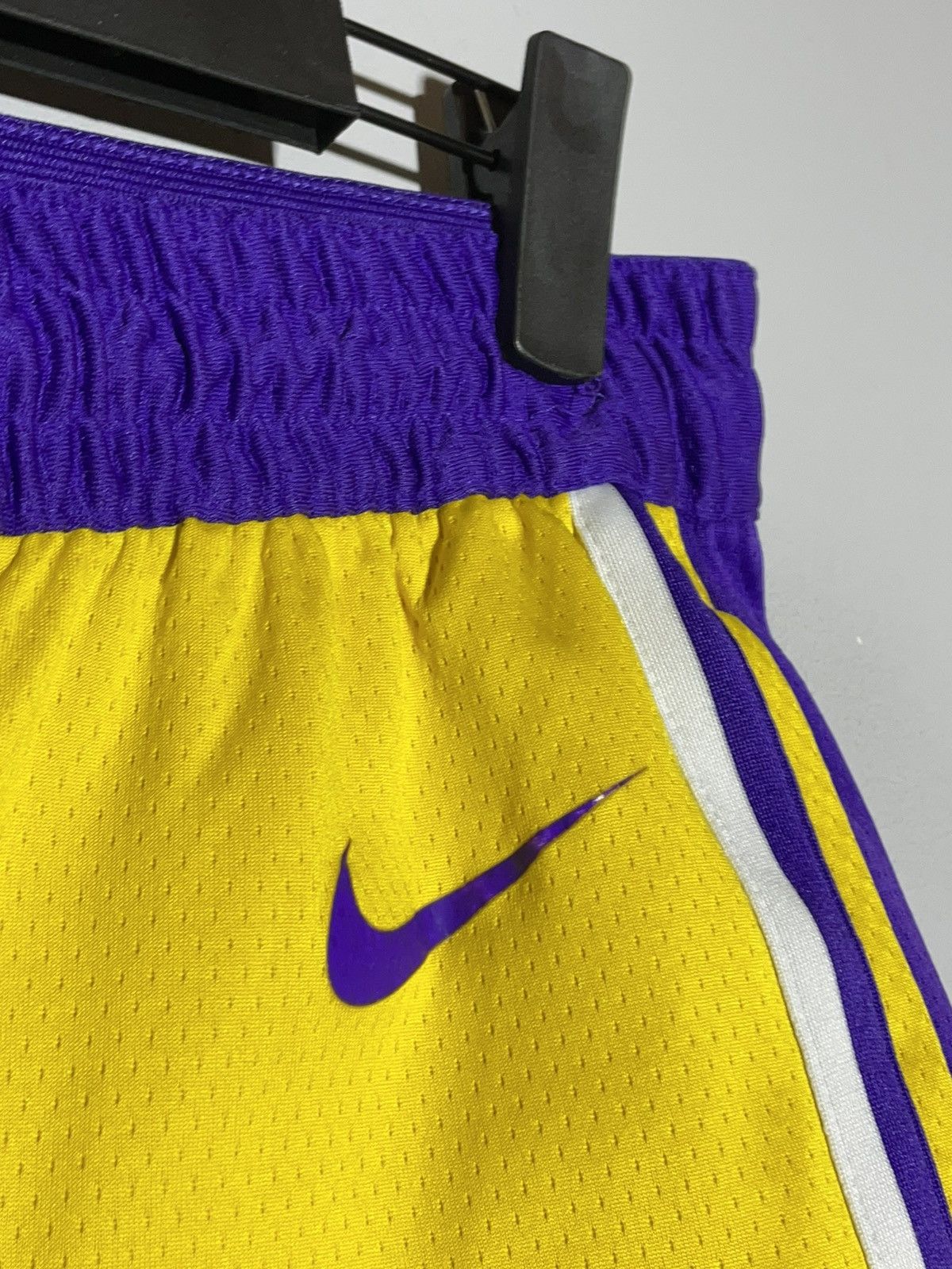 NBA L.A Lakers Nike Y2k Streetwear NBA Basketball Shorts Size US 38 / EU 54 - 3 Thumbnail