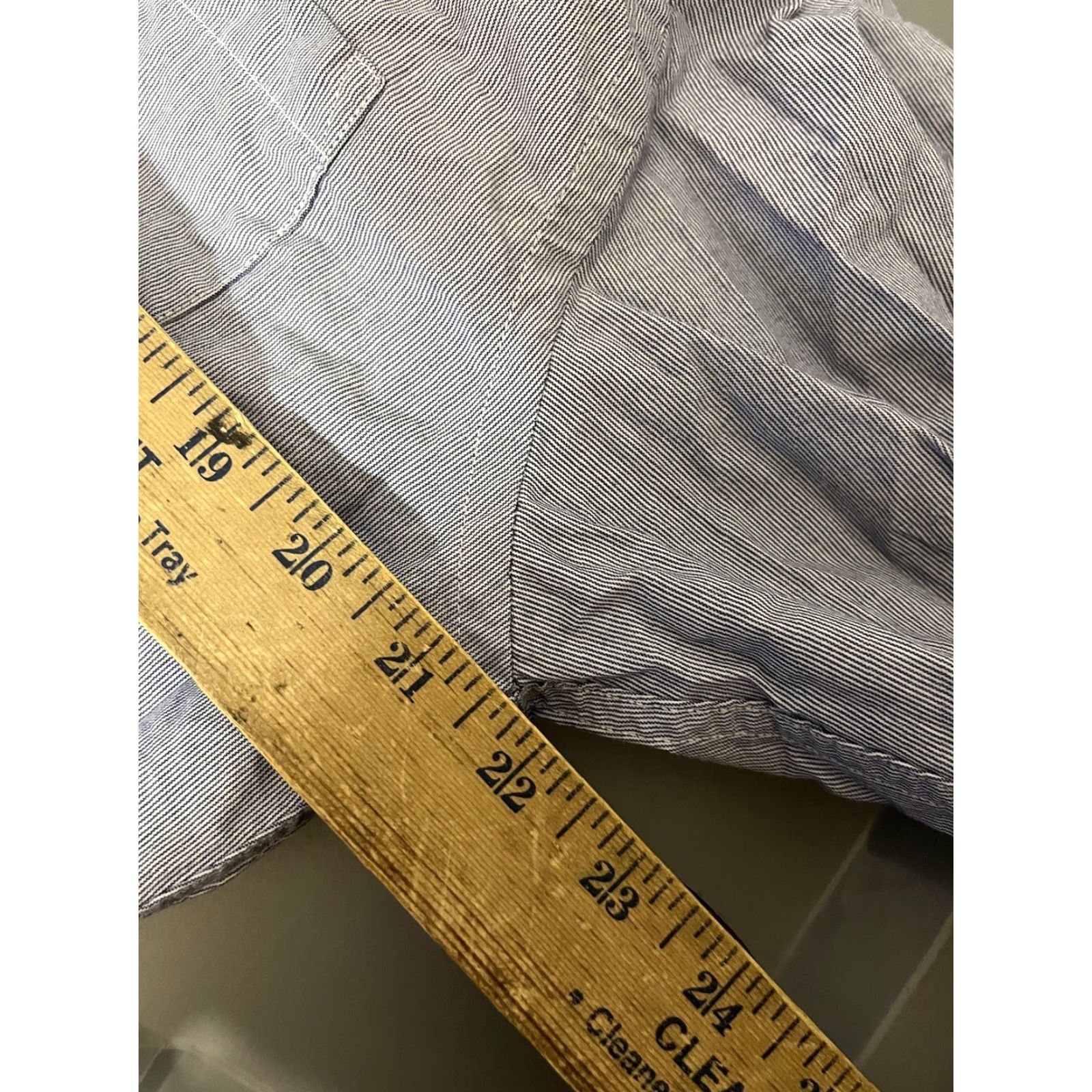J.Crew J. Crew Men's Shirt Tailored Fit Button Down Blue & White Striped Size Large Size US L / EU 52-54 / 3 - 5 Thumbnail