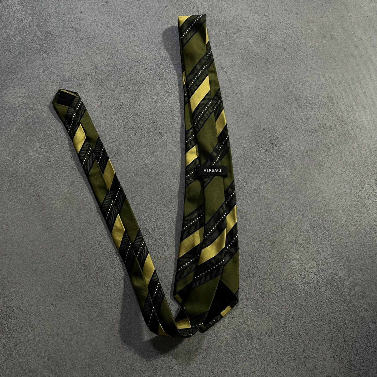 Versace Vintage Versace Tie Size ONE SIZE - 1 Thumbnail