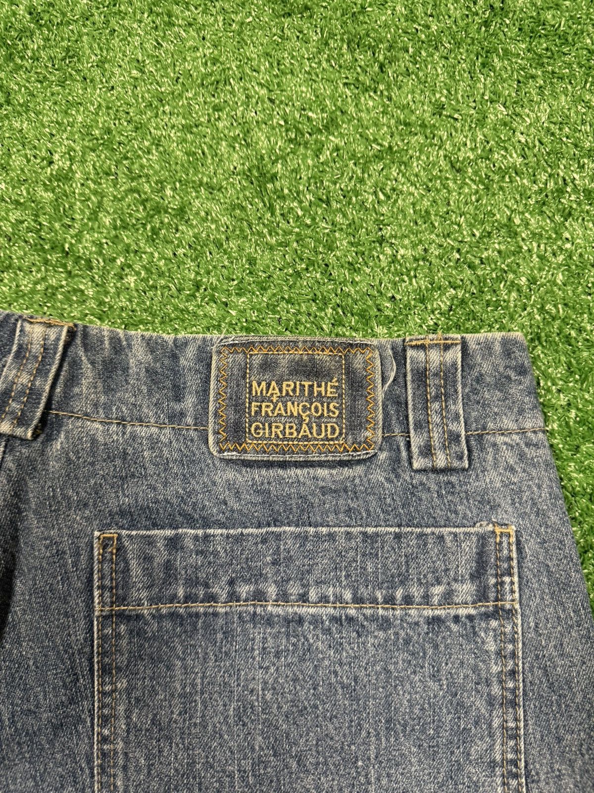 Marithe + Francois Girbaud Girbaud jean shorts sz 38 Size US 38 / EU 54 - 5 Thumbnail