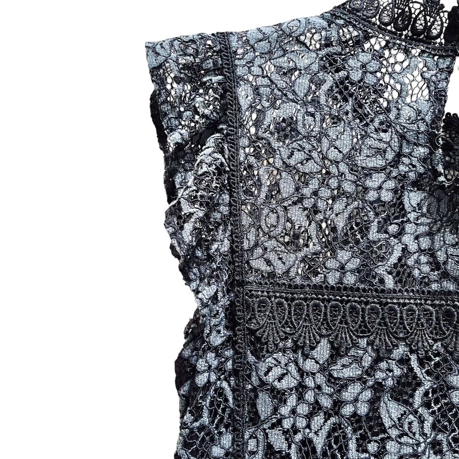 Zara green black contrasting lace dress size Large -  threedaughtersproperties.com