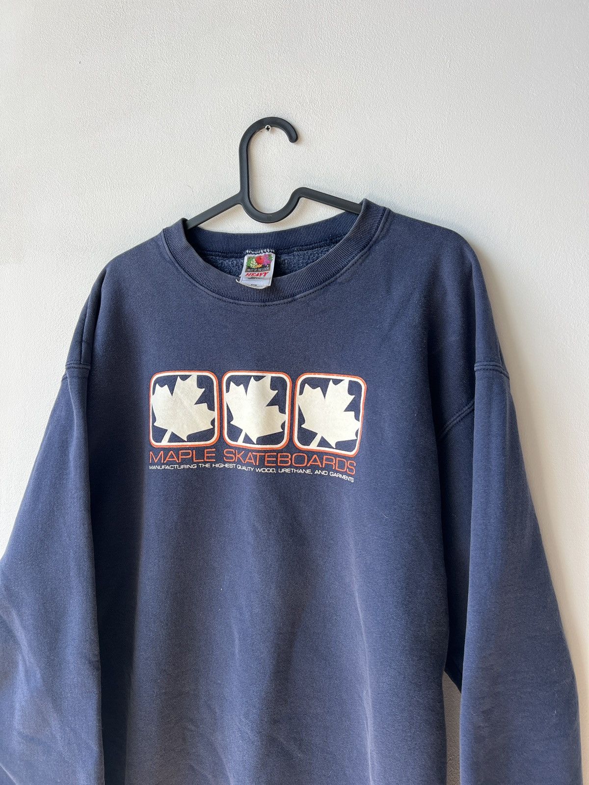 Fruit Of The Loom Vintage Maple Skateboards Cotton Navy Sweatshirt Size XL Size US XL / EU 56 / 4 - 4 Thumbnail