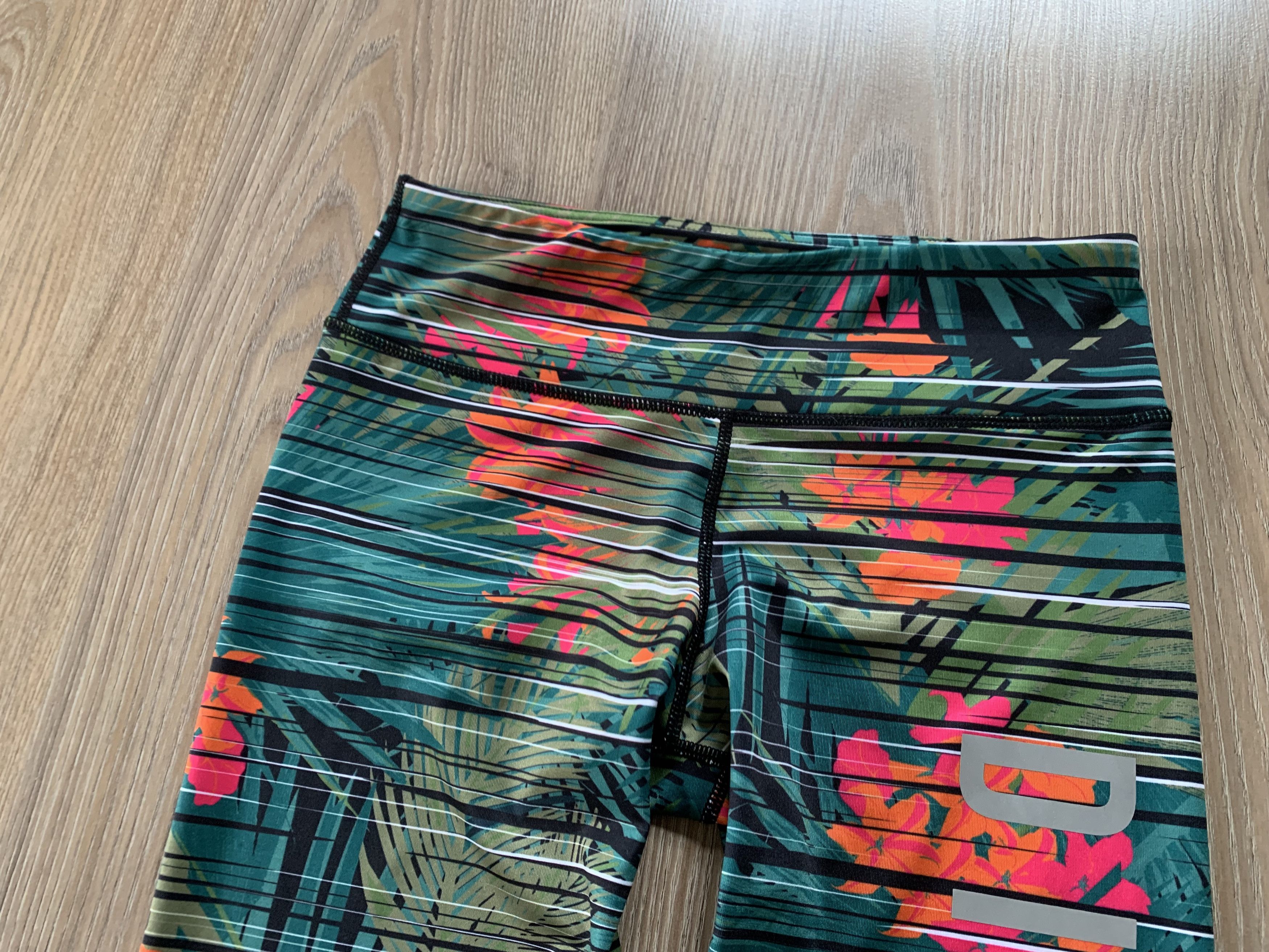 Diesel Womens Diesel Activewear Printed Running Shorts Size 24" / US 00 / IT 34 - 4 Thumbnail