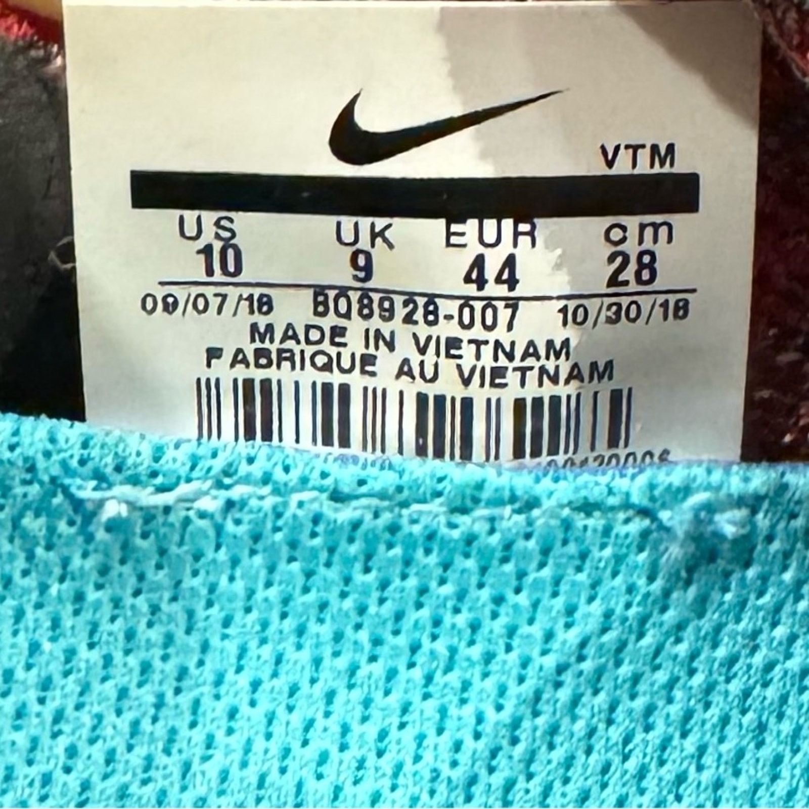 Nike Nike Epic React Flyknit 2 Black University Red Size US 10 / EU 43 - 6 Thumbnail