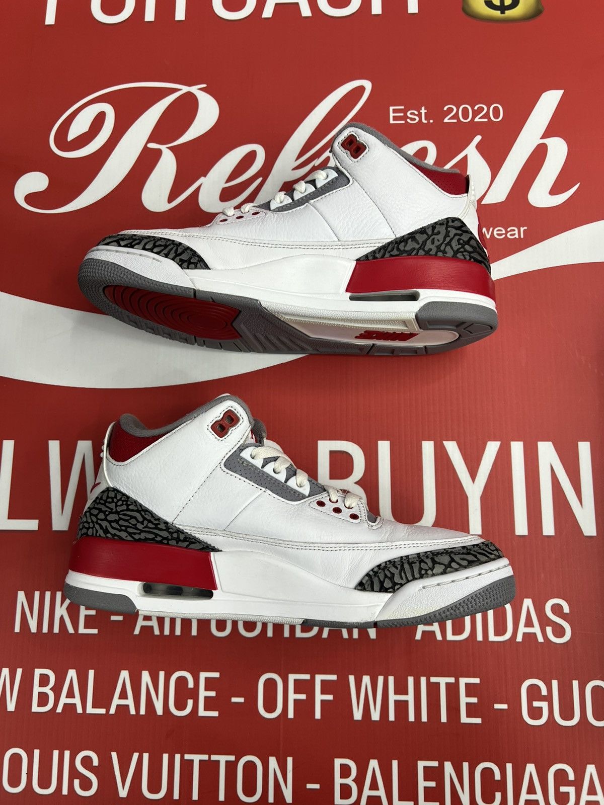 Jordan Brand Air Jordan 3 Fire Red Size 9.5 Size US 9.5 / EU 42-43 - 3 Thumbnail