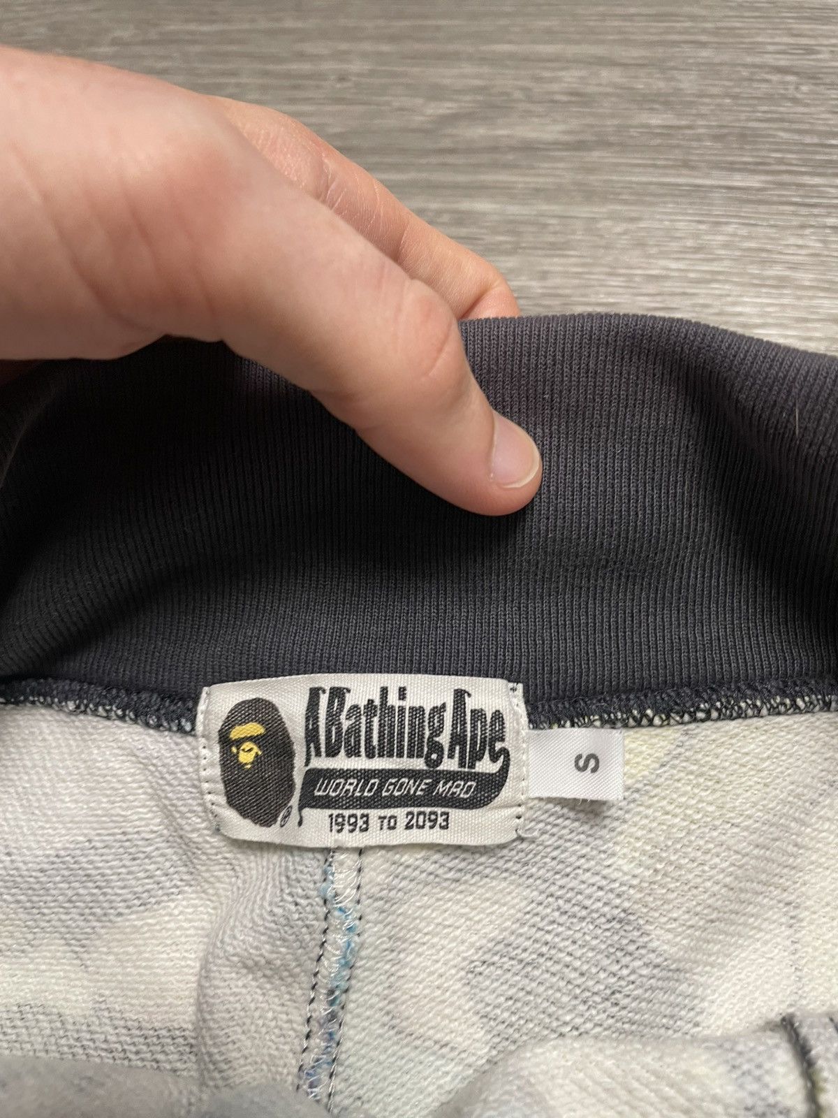 Bape Bape Multi Camo Shark Sweat Shorts SS18 Size US 30 / EU 46 - 17 Thumbnail