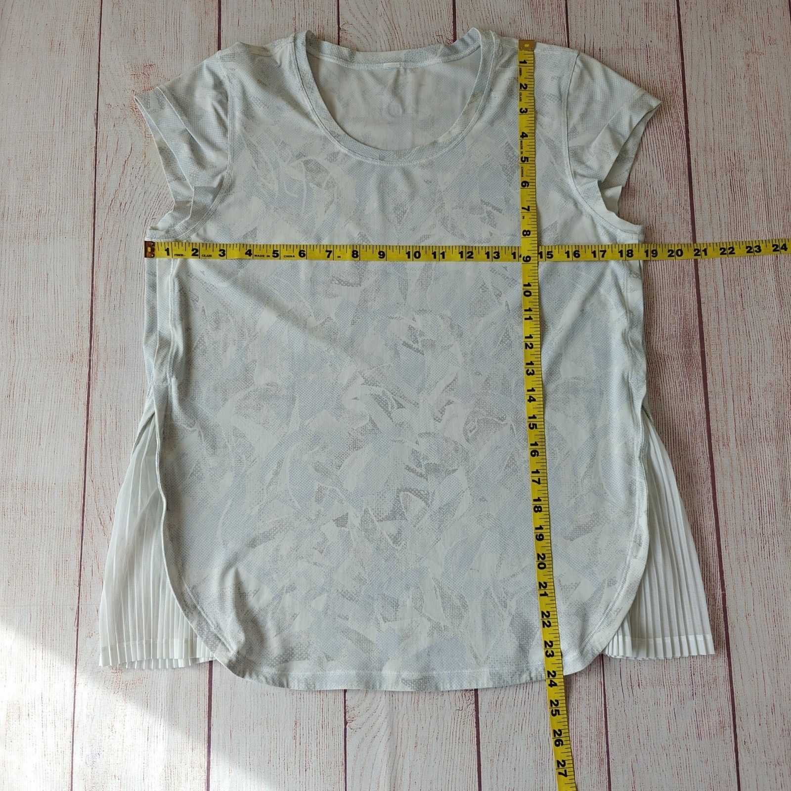Lululemon Lululemon Just Pleat It Short Sleeve Top Jasmine White Multi Size M / US 6-8 / IT 42-44 - 6 Thumbnail