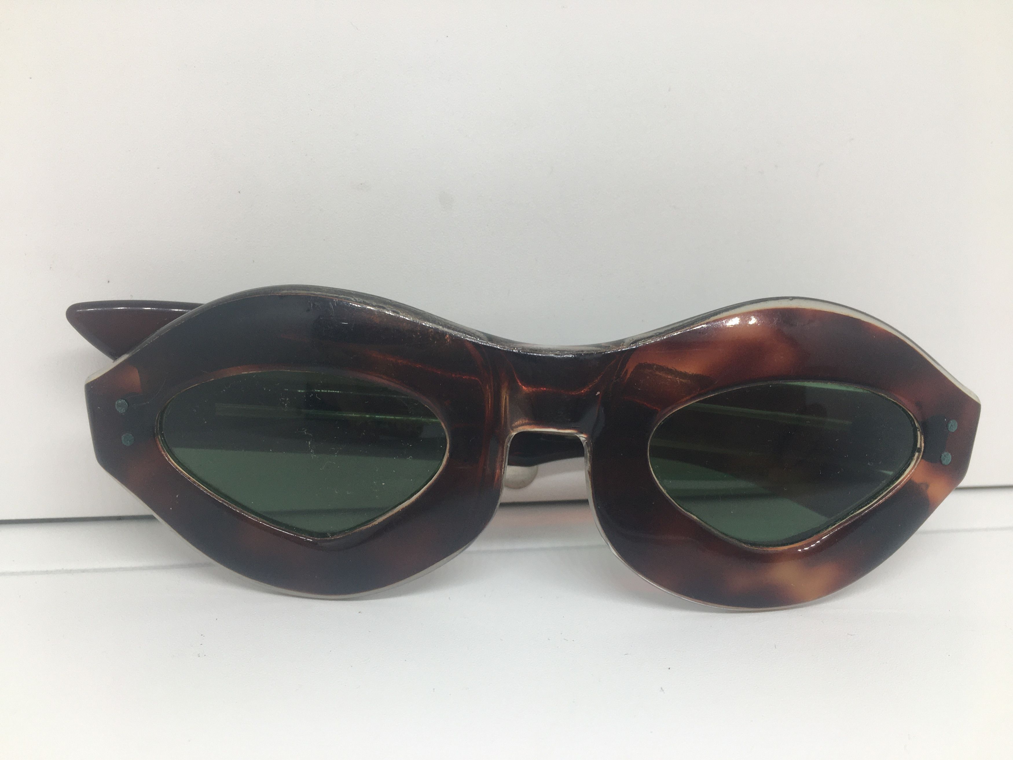 Vintage Vintage Tortoise Acetate Fait Main GREAT GATSBY Sunglasses Size ONE SIZE - 8 Thumbnail