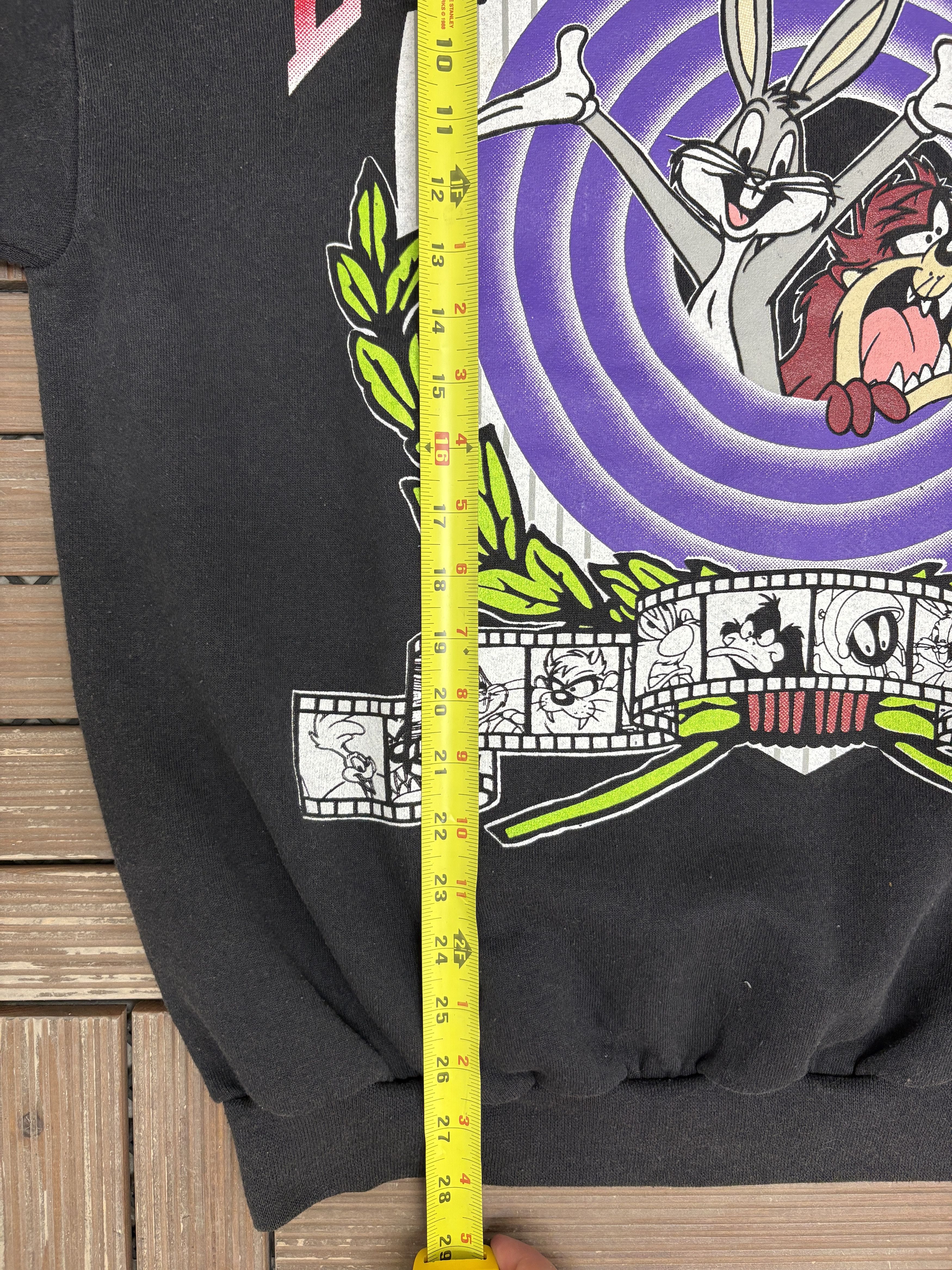 Vintage Looney Tunes Vintage Made in USA Black Crewneck Sweater Size US XXL / EU 58 / 5 - 9 Thumbnail