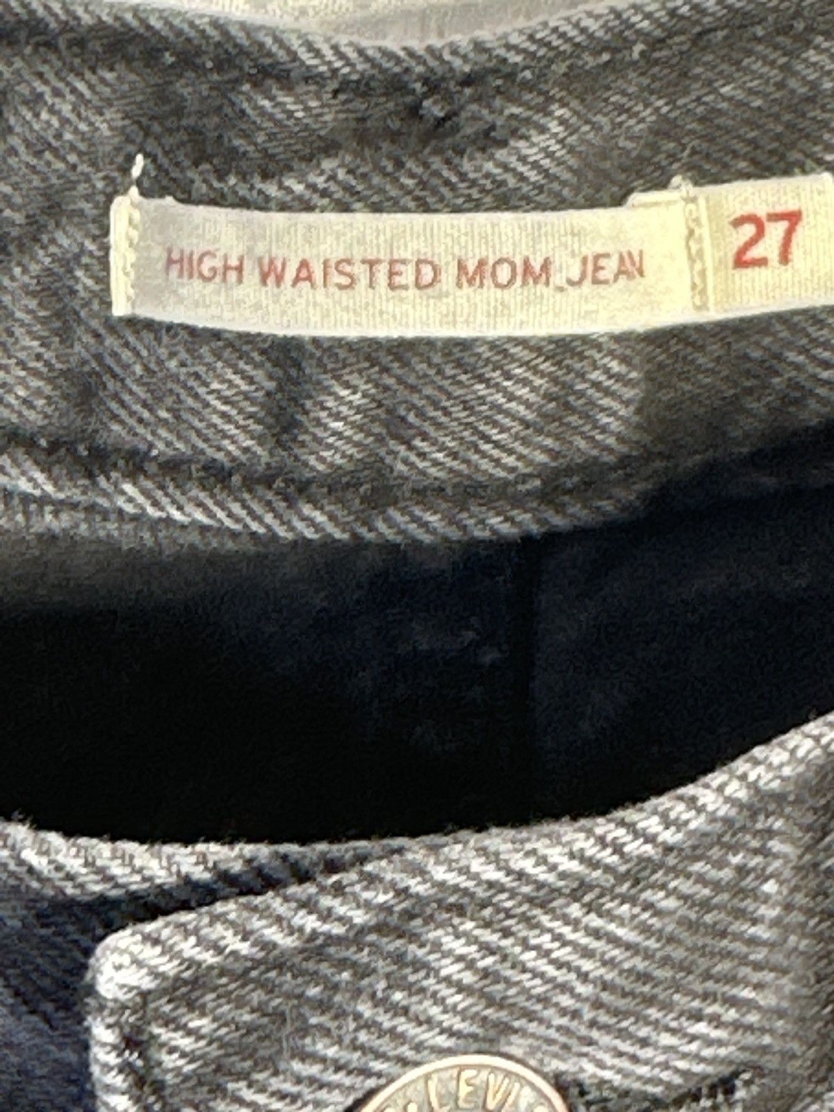 Levi's Levi’s High Waisted Mom Jeans Size 27" / US 4 / IT 40 - 5 Thumbnail