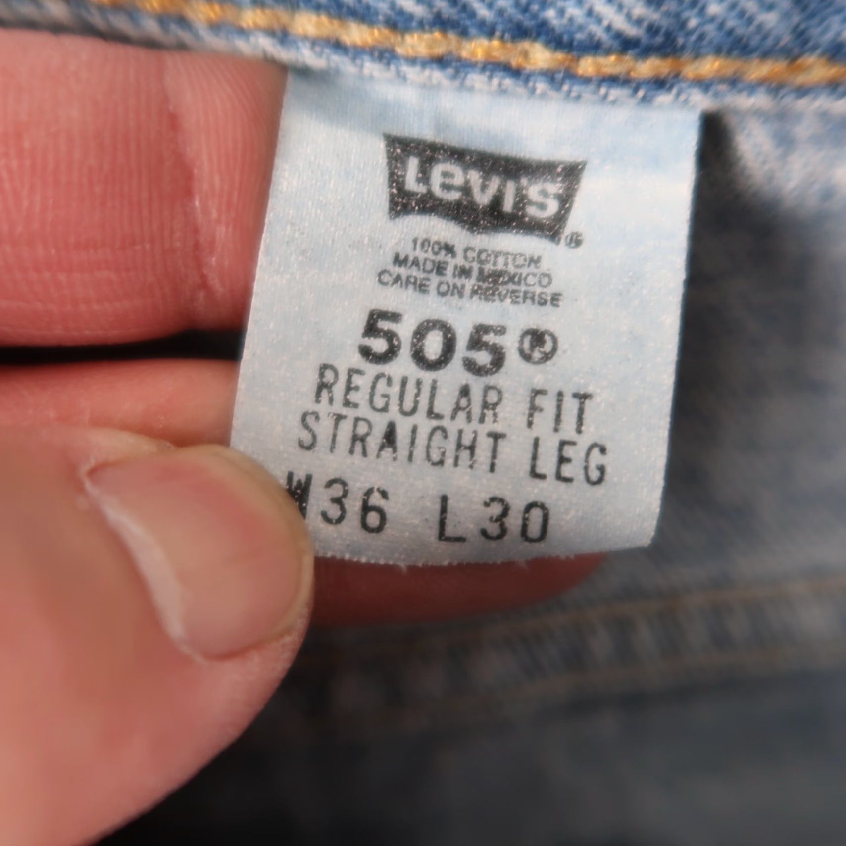 Levi's VINTAGE Levis 505 Jeans Mens Regular Straight 36x30 (34x29) Red Tab 90s USA Size US 36 / EU 52 - 7 Thumbnail