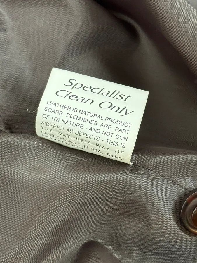 Vintage Italian Archive Brown Suede Leather Buttoned Jacket Size US L / EU 52-54 / 3 - 11 Thumbnail