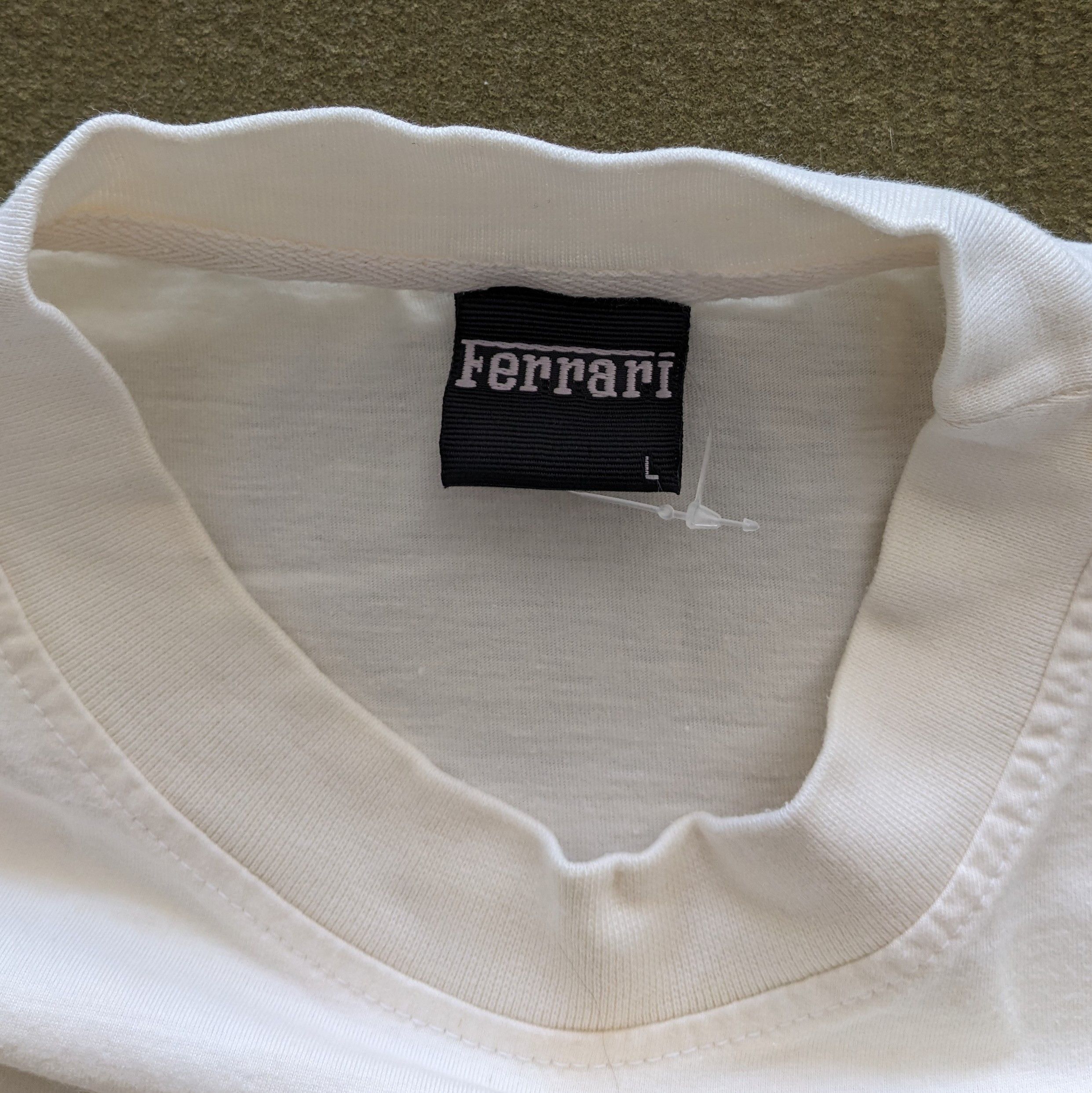 Ferrari Vintage FERRARI F1 World Championship 2000 Racing T-shirt Size US M / EU 48-50 / 2 - 8 Thumbnail