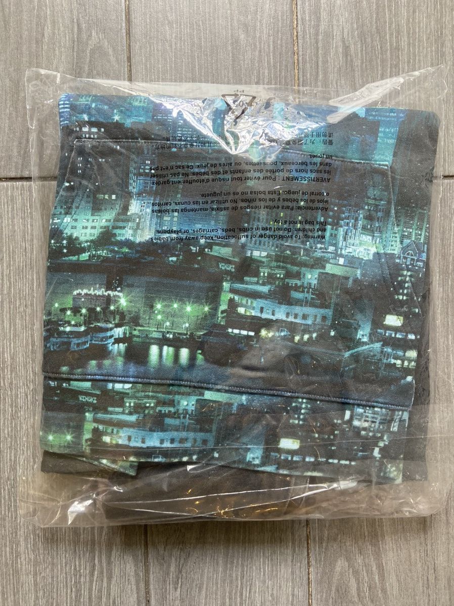 Kith Kith Batman Gotham Vintage Nelson Hoodie Size US M / EU 48-50 / 2 - 2 Thumbnail