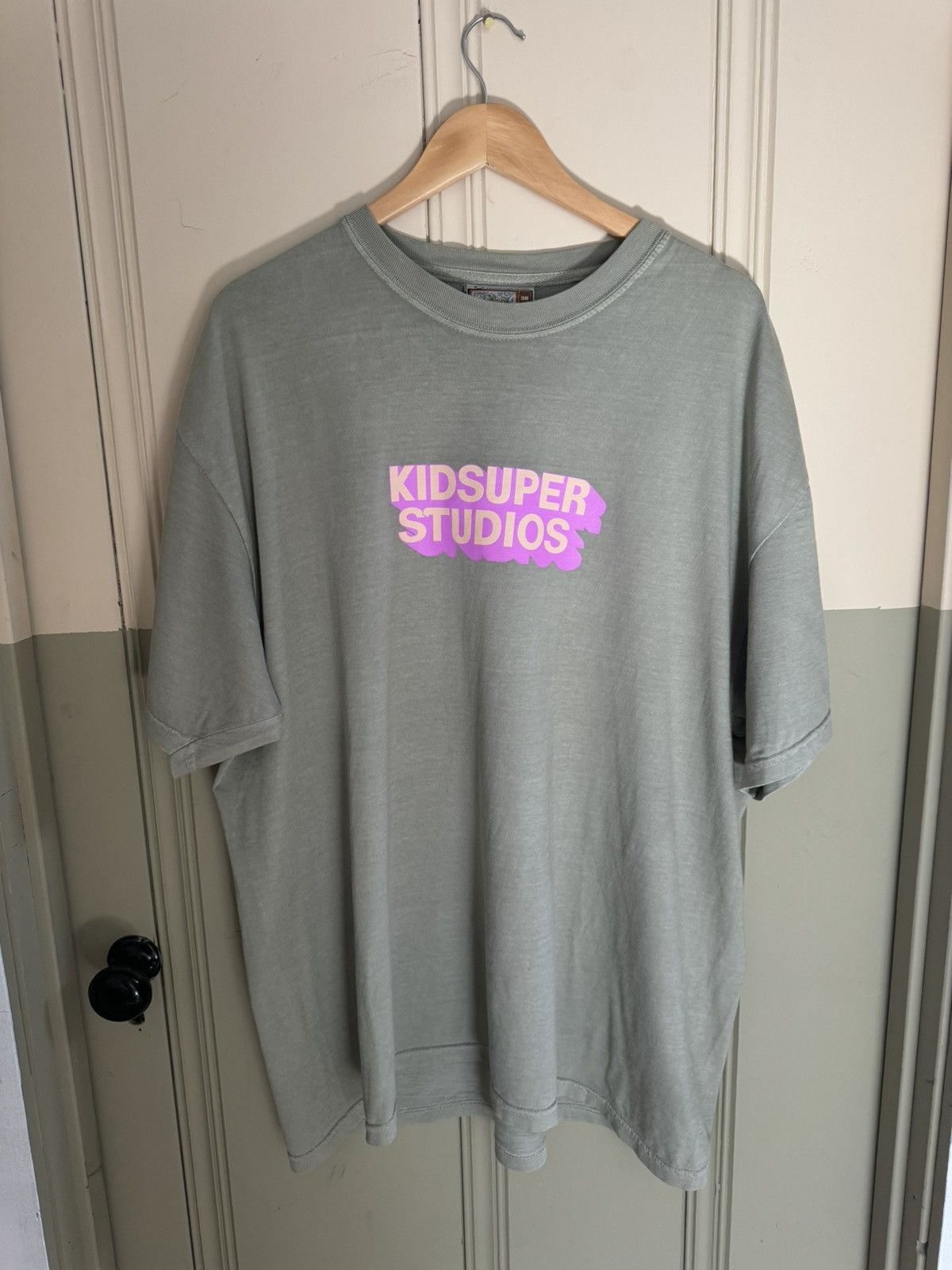 KidSuper KIDSUPER STUDIOS GREEN AND PINK LOGO TEE Size US XXL / EU 58 / 5 - 1 Thumbnail