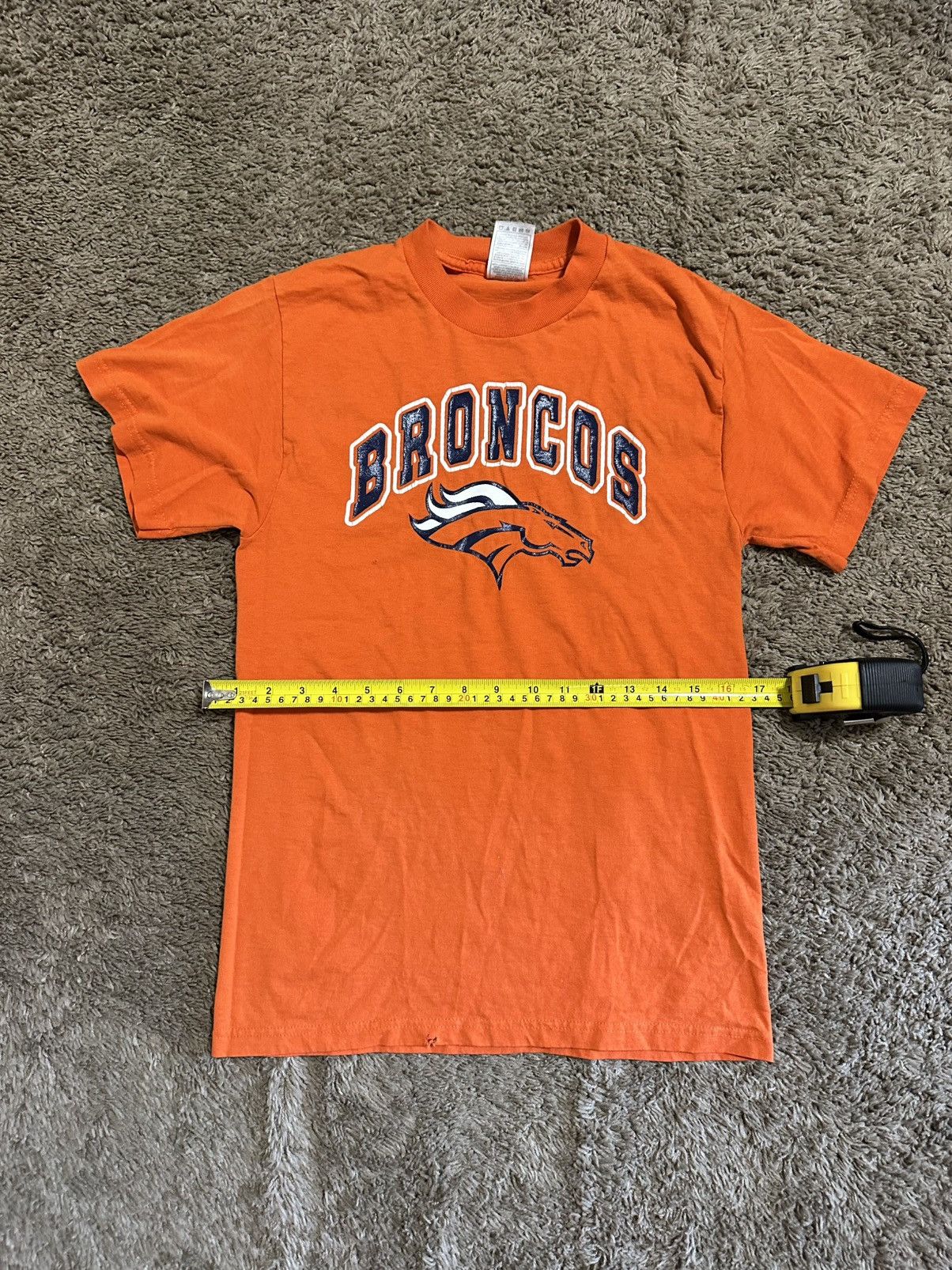 NFL × Vintage Vintage NFL Denver Broncos shirt 90s size small Size US S / EU 44-46 / 1 - 2 Thumbnail