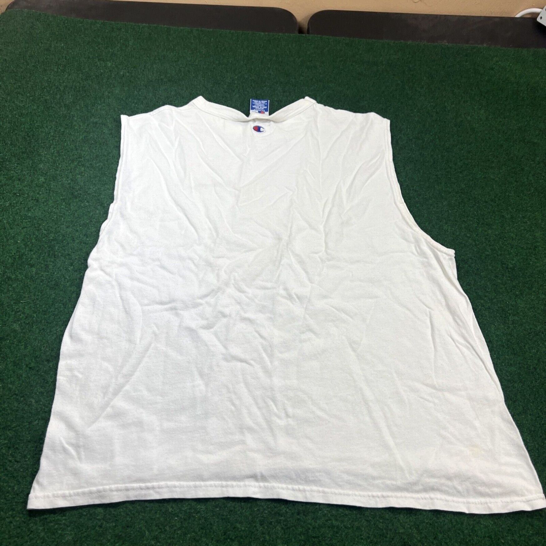 Champion Champion Shirt Mens Large White Embroidered Graphic Sleeveless Crewneck Size US L / EU 52-54 / 3 - 7 Thumbnail