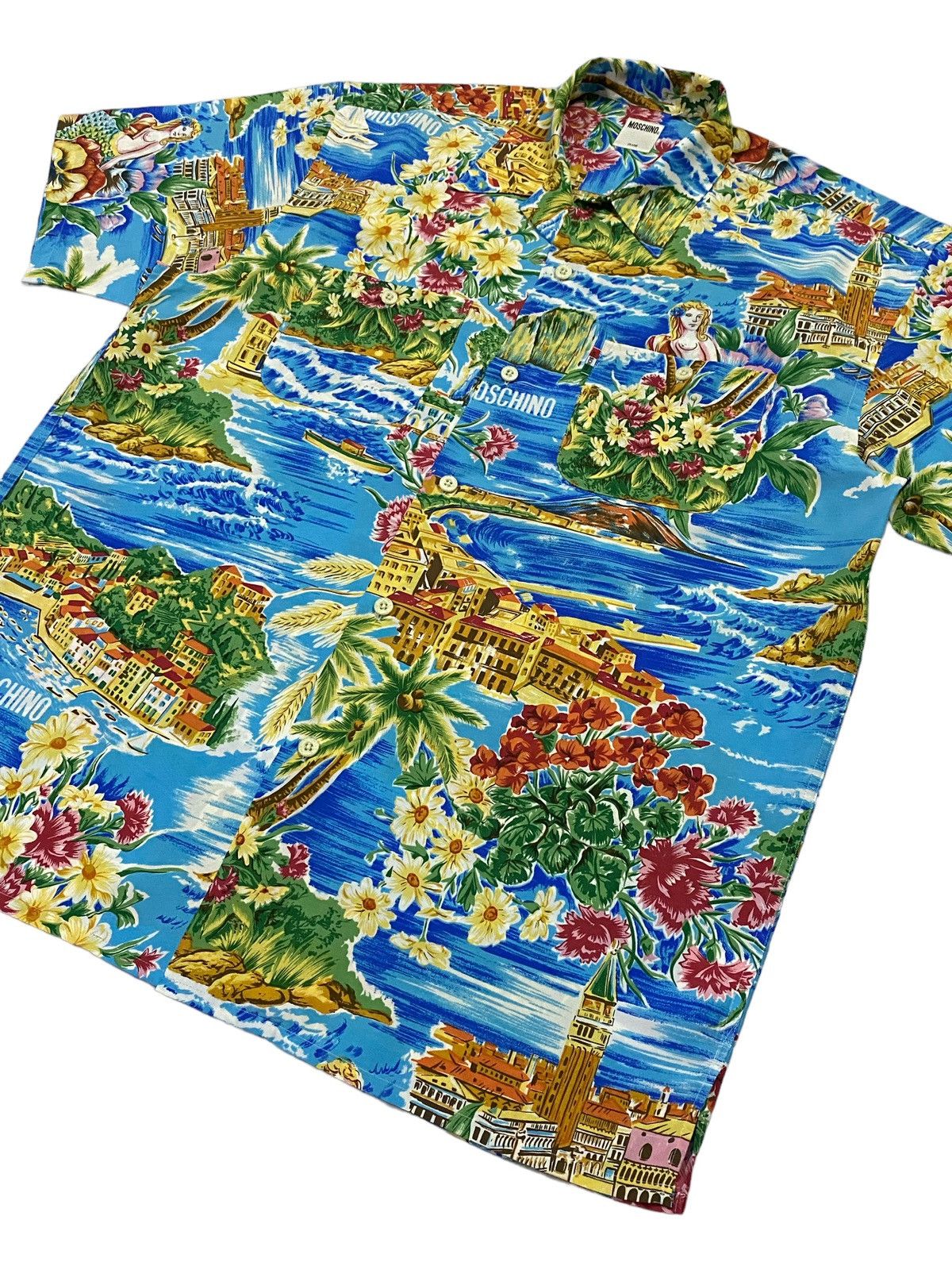 Moschino Rare‼️Moschino Hawaiian Shirt Button Ups Size US L / EU 52-54 / 3 - 22 Thumbnail