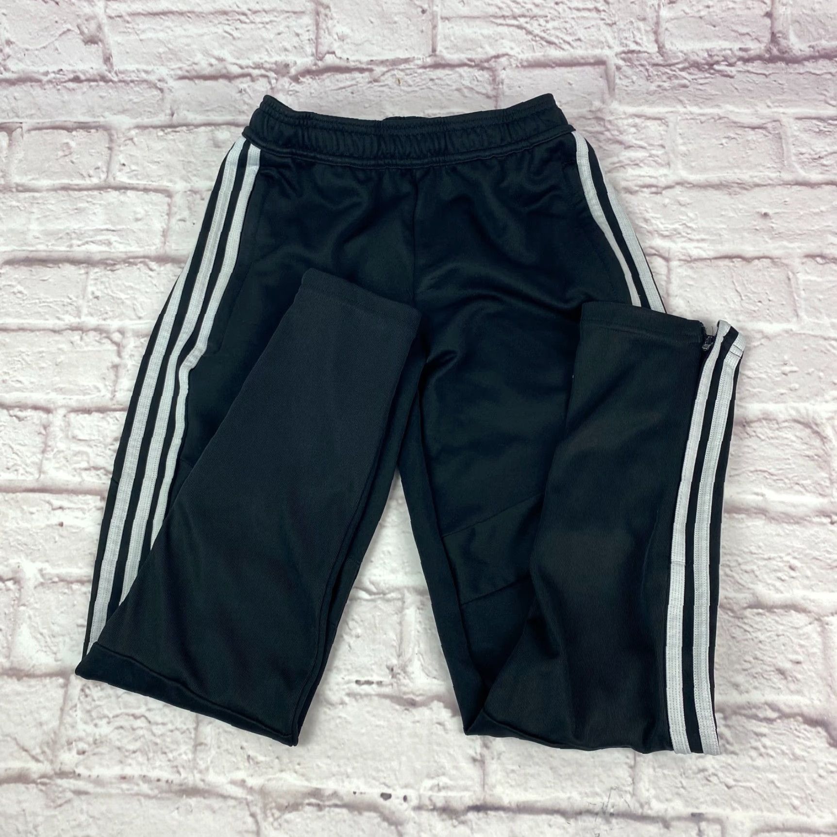 Adidas Adidas Track Sweatpants Teens M Black Logo Athletic Ankle Zip Pants Size 32" / US 10 / IT 46 - 2 Thumbnail