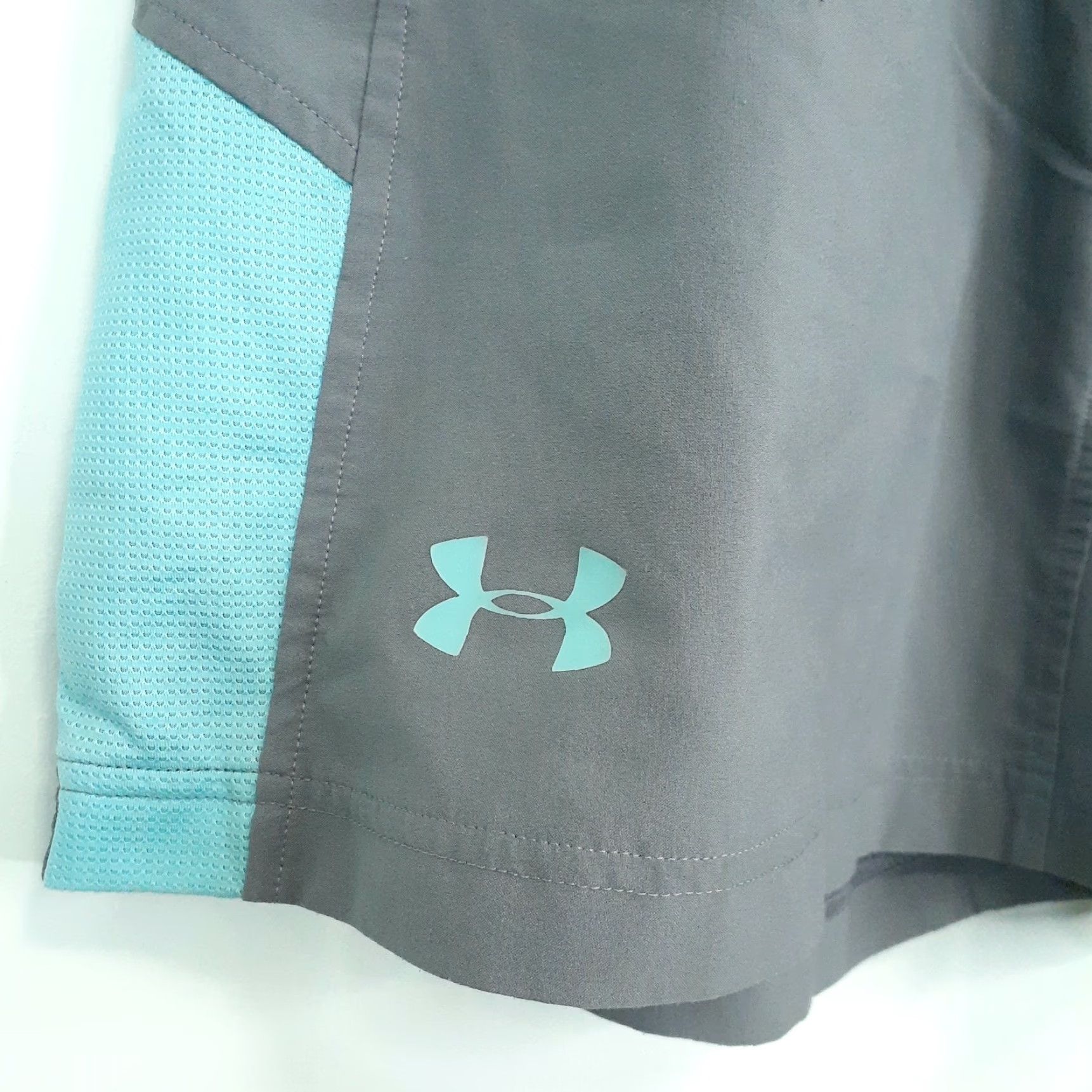 Under Armour Under Armour Running Shorts Mens Waist 30 Inseam 8.5 Gray Size US 30 / EU 46 - 3 Thumbnail