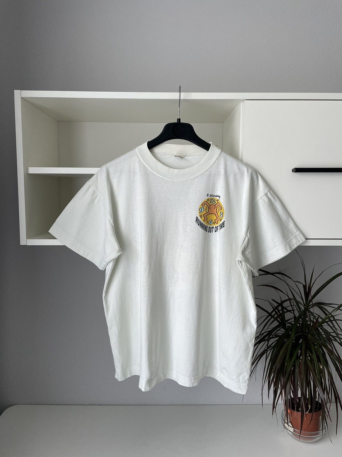 Keith Haring × Vintage Vintage Keith Haring 1991 T-Shirt Running Out Of Time Size US L / EU 52-54 / 3 - 2 Thumbnail