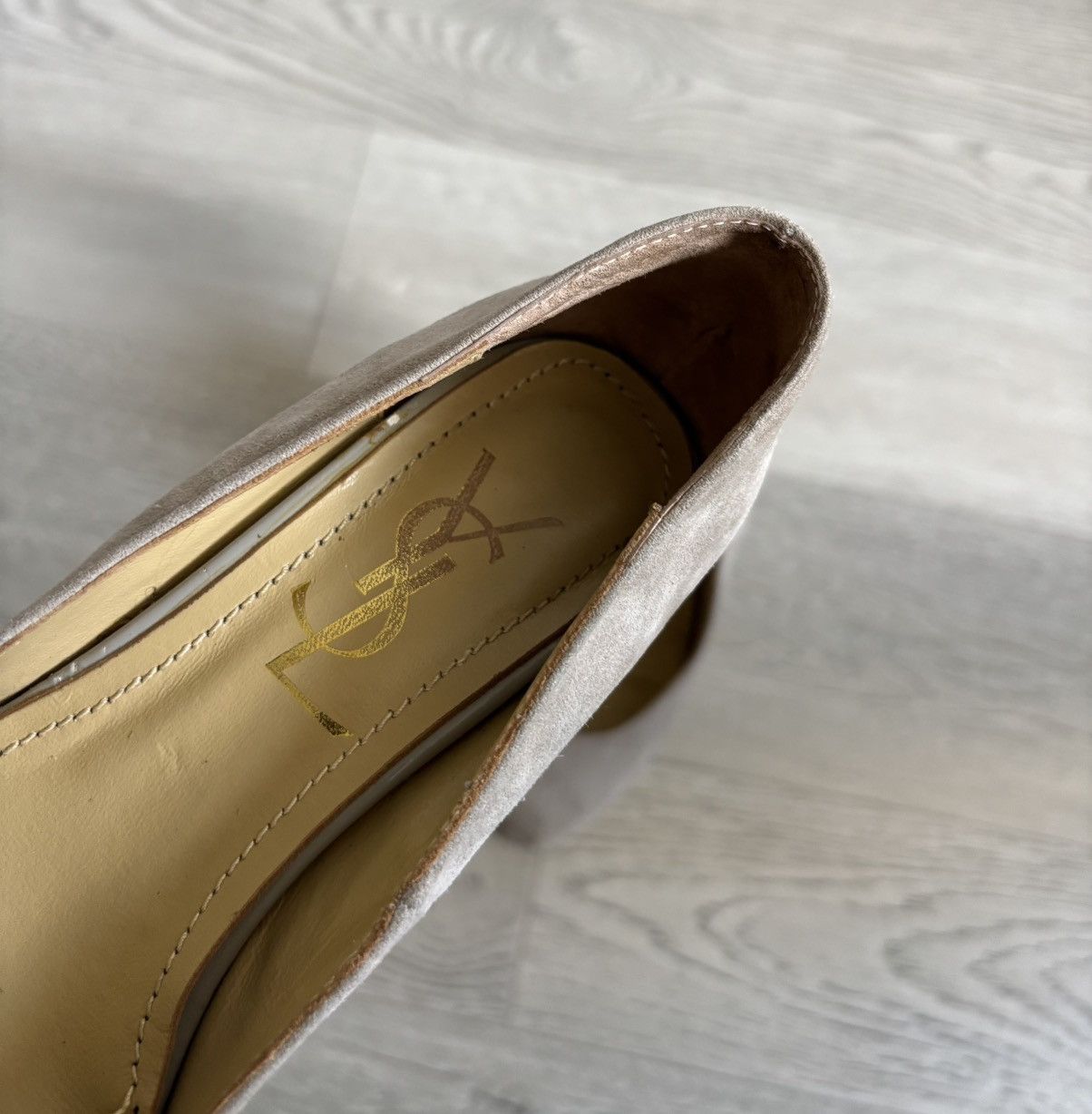 Yves Saint Laurent Yves Saint Laurent Suede Platform Heels YSL Size US 6 / IT 36 - 4 Thumbnail