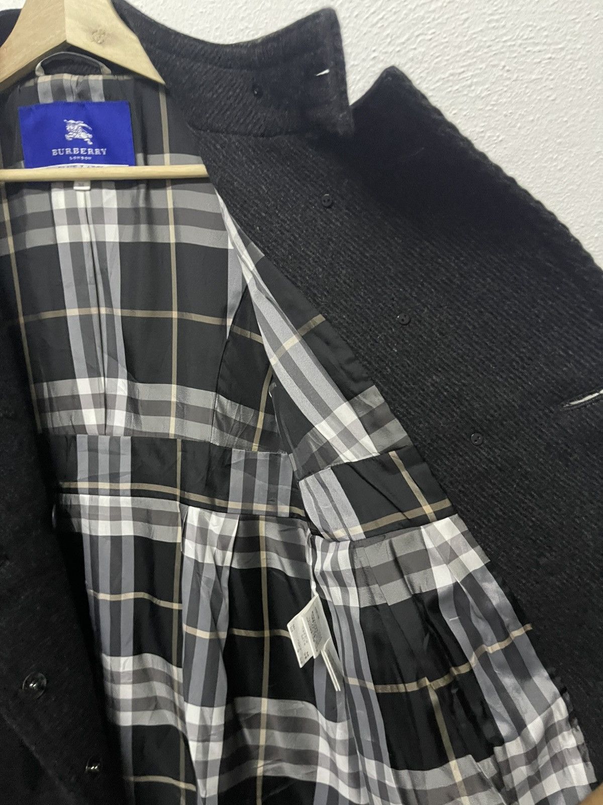 Burberry 2000s BURBERRY BLUE LABEL STAND COLLAR COAT LINEN NOVACHECK Size XS / US 0-2 / IT 36-38 - 13 Thumbnail
