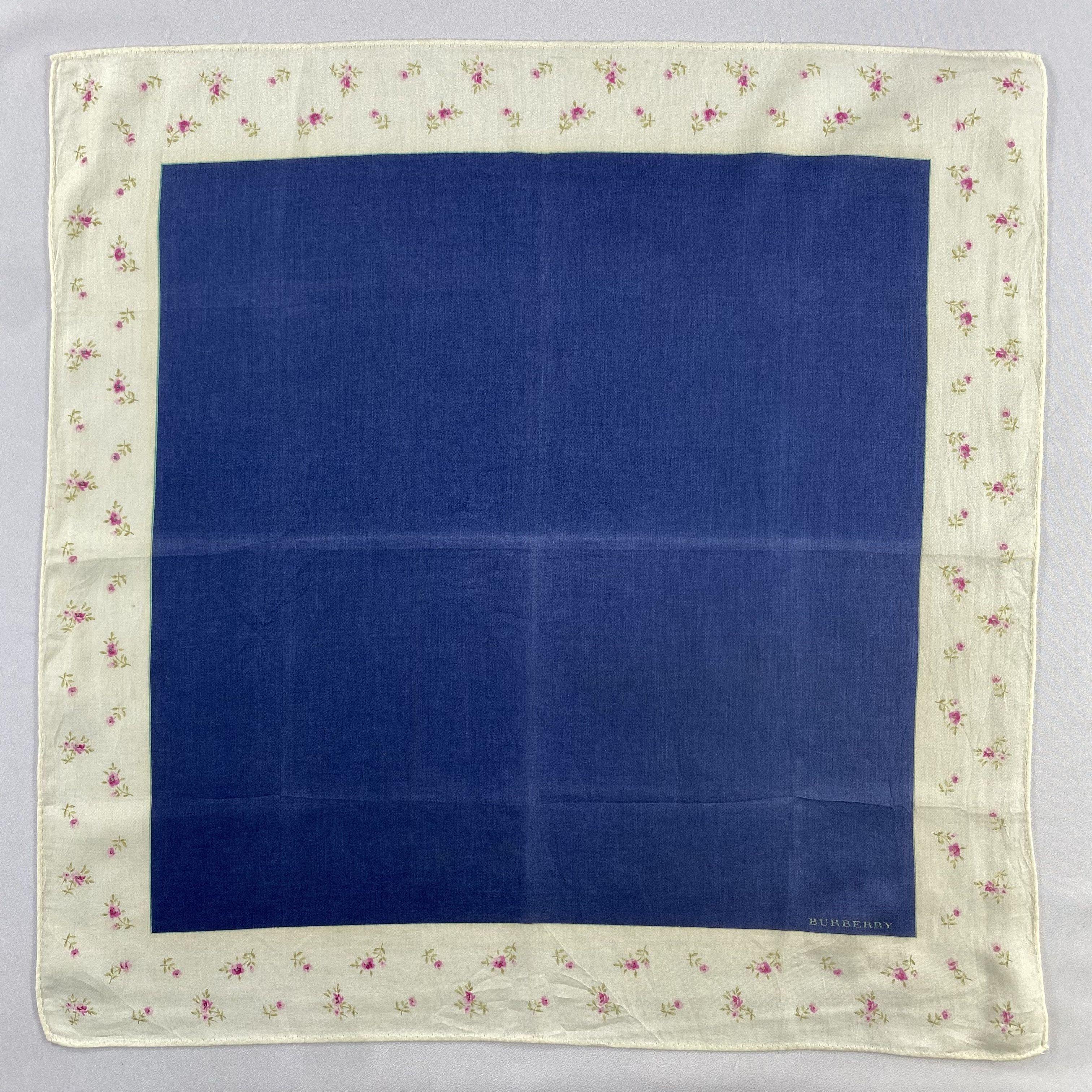 Burberry × Vintage Burberry Handkerchief / Neckerchief / Bandana-P1694 Size ONE SIZE - 1 Thumbnail
