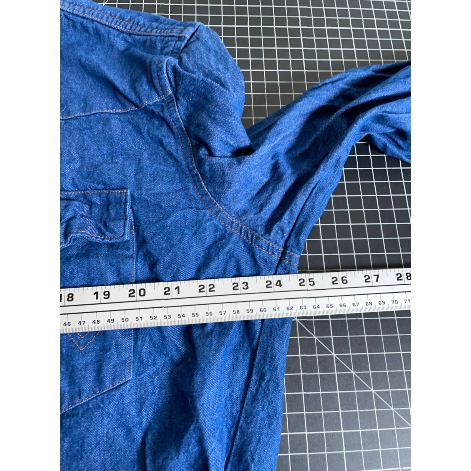 Wrangler Vintage Wrangler denim shirt men Large blue western pearl snap casual workwear Size US L / EU 52-54 / 3 - 5 Thumbnail