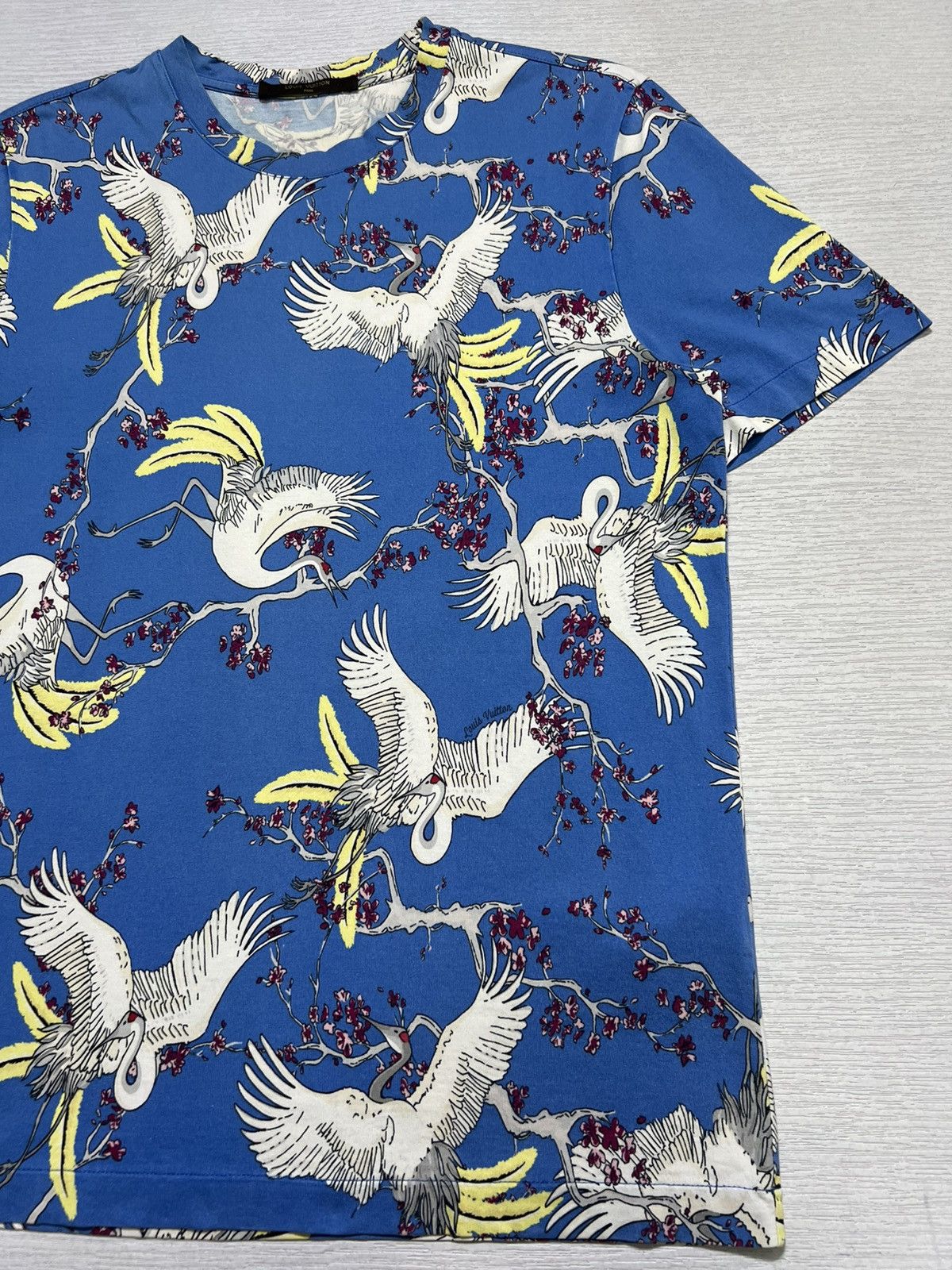 Louis Vuitton Louis Vuitton - Kim Jones - S/S 16’ Blue Crane T-Shirt Size US M / EU 48-50 / 2 - 8 Thumbnail