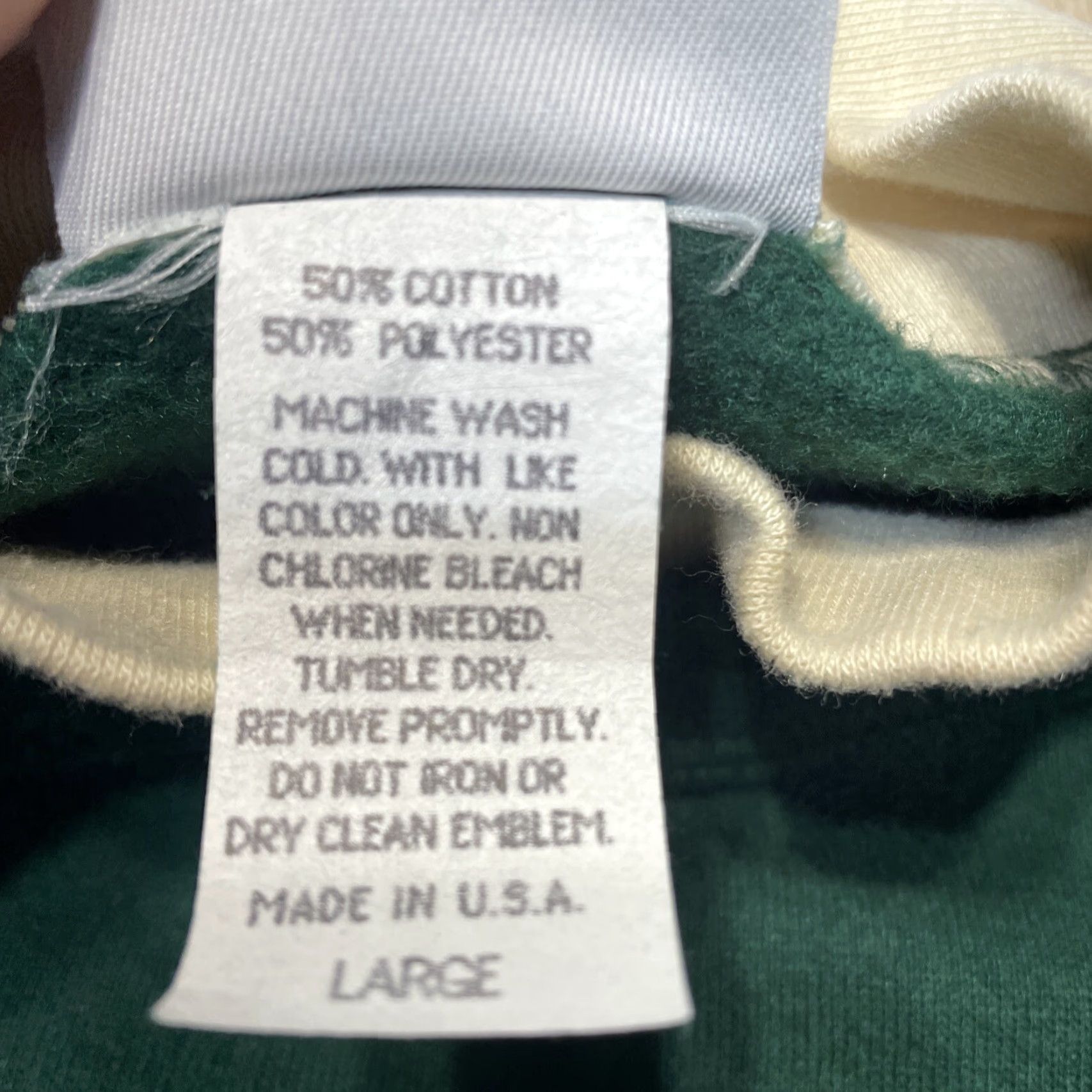 Vintage VINTAGE Willow Bay Christmas Sweatshirt Pullover Women Large Green Activewear Size L / US 10 / IT 46 - 4 Thumbnail