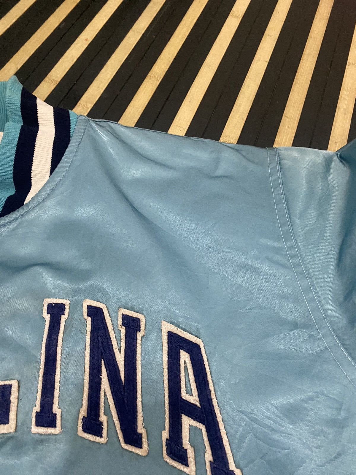 Starter VTG UNC North Carolina Tar Heels Satin Bomber Jacket Size US L / EU 52-54 / 3 - 5 Thumbnail