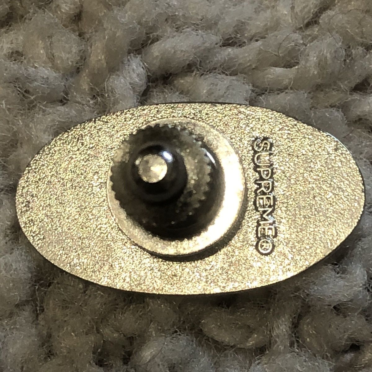 Supreme Supreme 666 Pin SS17 Size ONE SIZE - 2 Thumbnail
