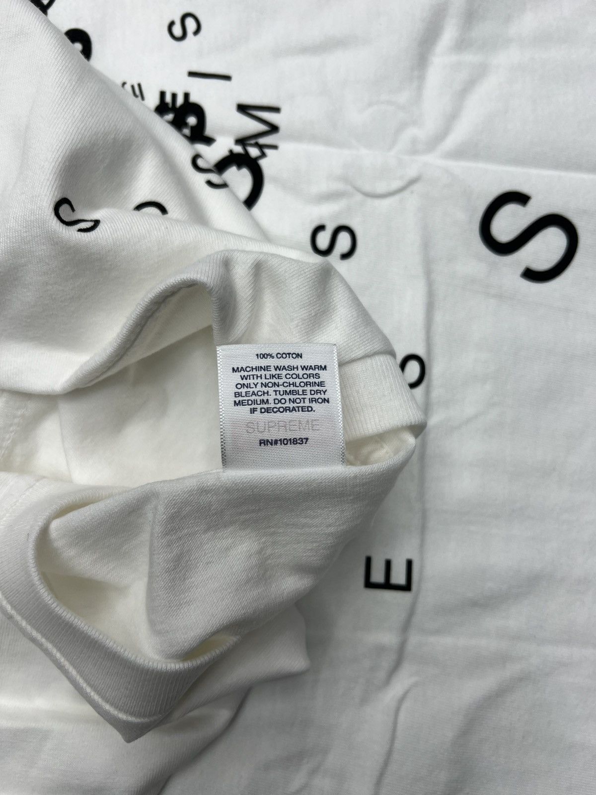 Supreme Supreme Observed in a Dream T-Shirt Size US L / EU 52-54 / 3 - 4 Thumbnail