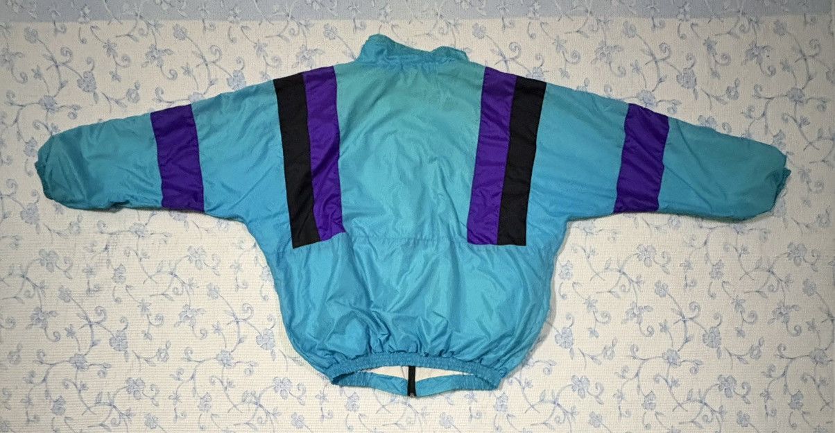 Adidas Vintage Adidas Windbreaker Light Jacket Size US S / EU 44-46 / 1 - 7 Thumbnail